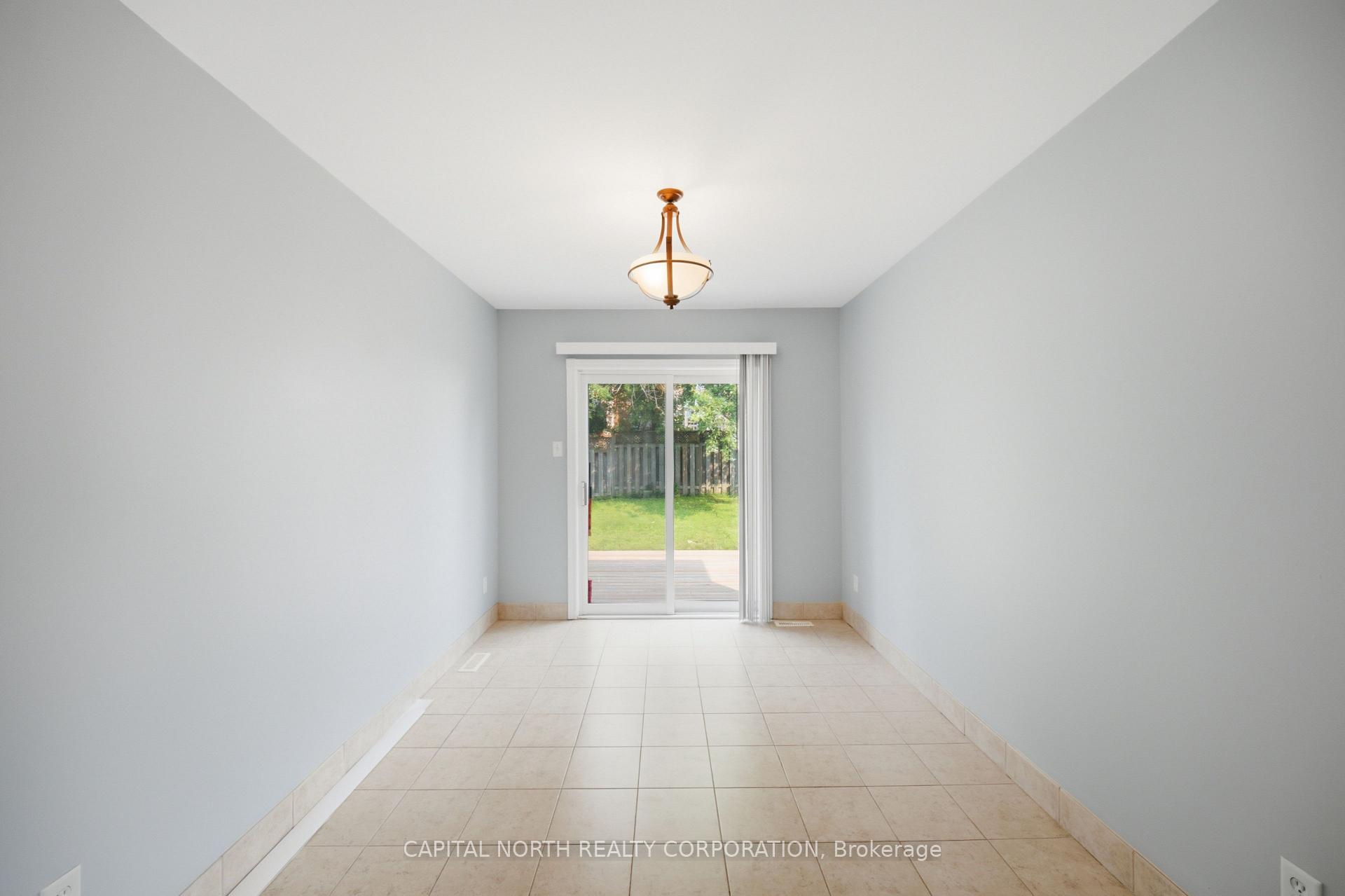 Photo 12 of 126 Marsellus Drive, Barrie, Holly — HOMEH