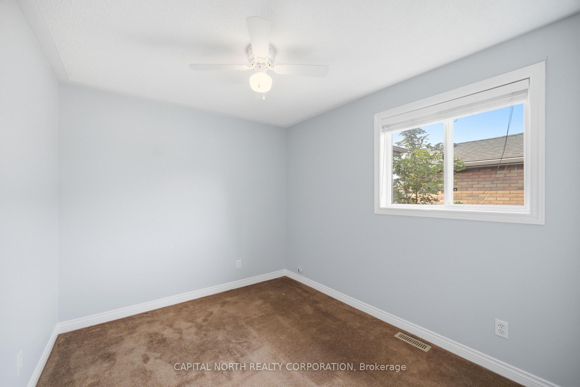 Photo 17 of 126 Marsellus Drive, Barrie, Holly — HOMEH