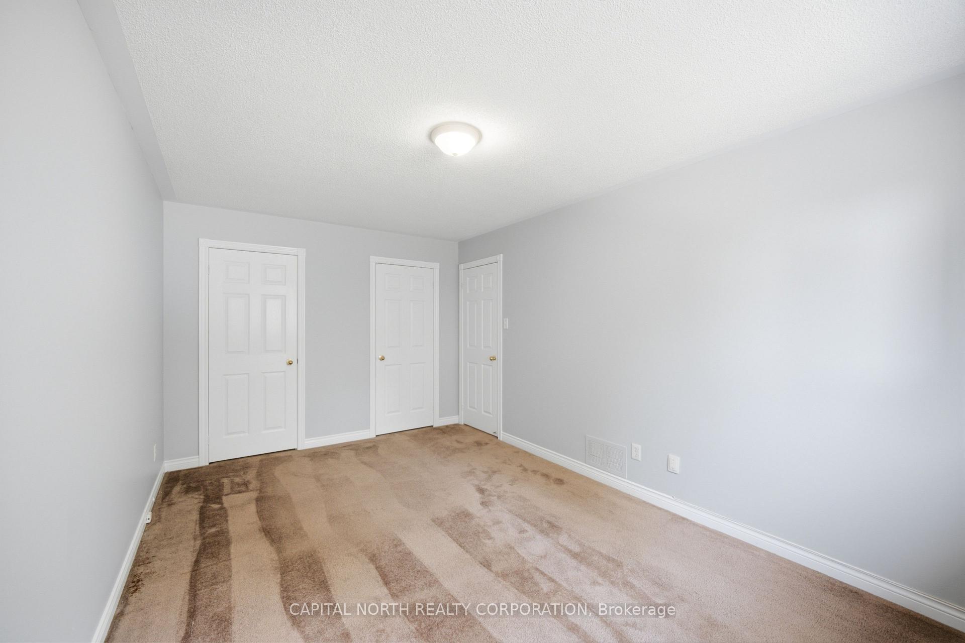 Photo 22 of 126 Marsellus Drive, Barrie, Holly — HOMEH