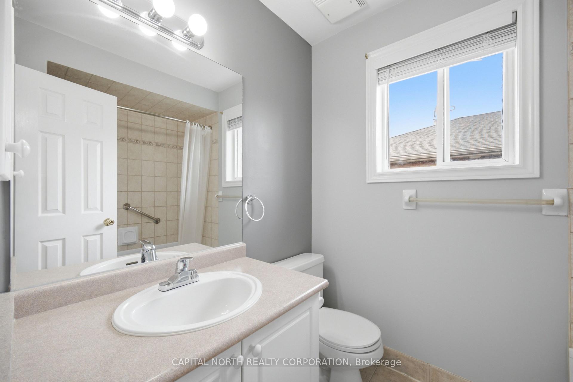 Photo 23 of 126 Marsellus Drive, Barrie, Holly — HOMEH