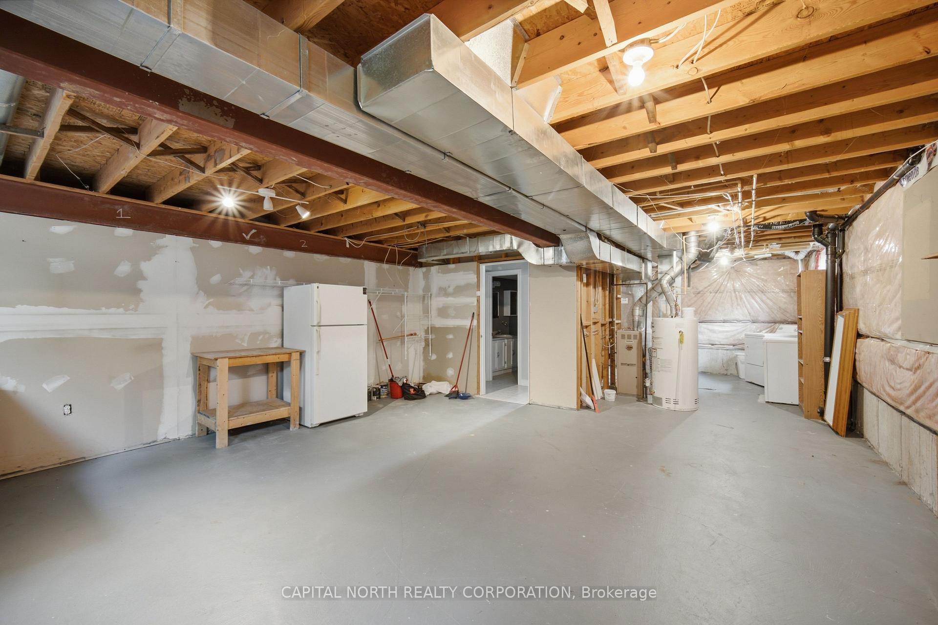 Photo 32 of 126 Marsellus Drive, Barrie, Holly — HOMEH