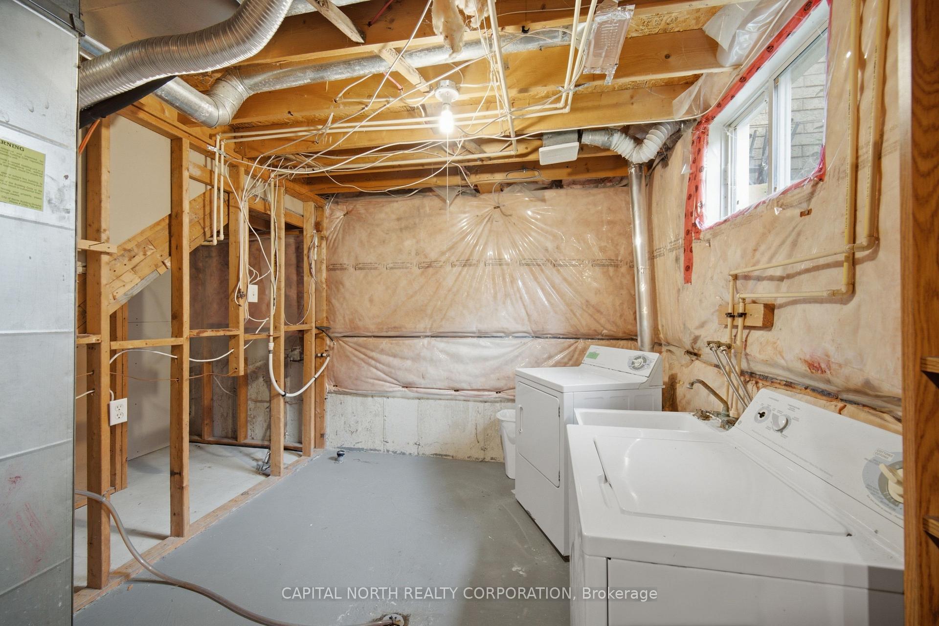 Photo 33 of 126 Marsellus Drive, Barrie, Holly — HOMEH