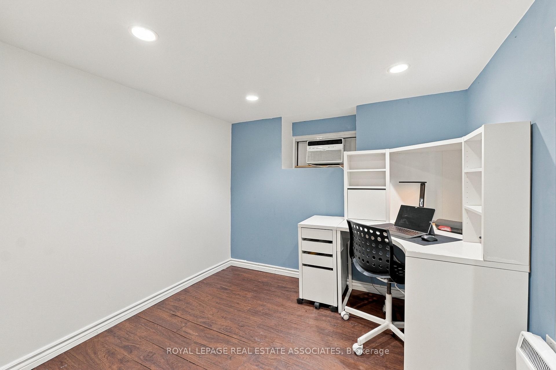 Photo 12 of 268 Troy Street, Mississauga, Mineola — HOMEH