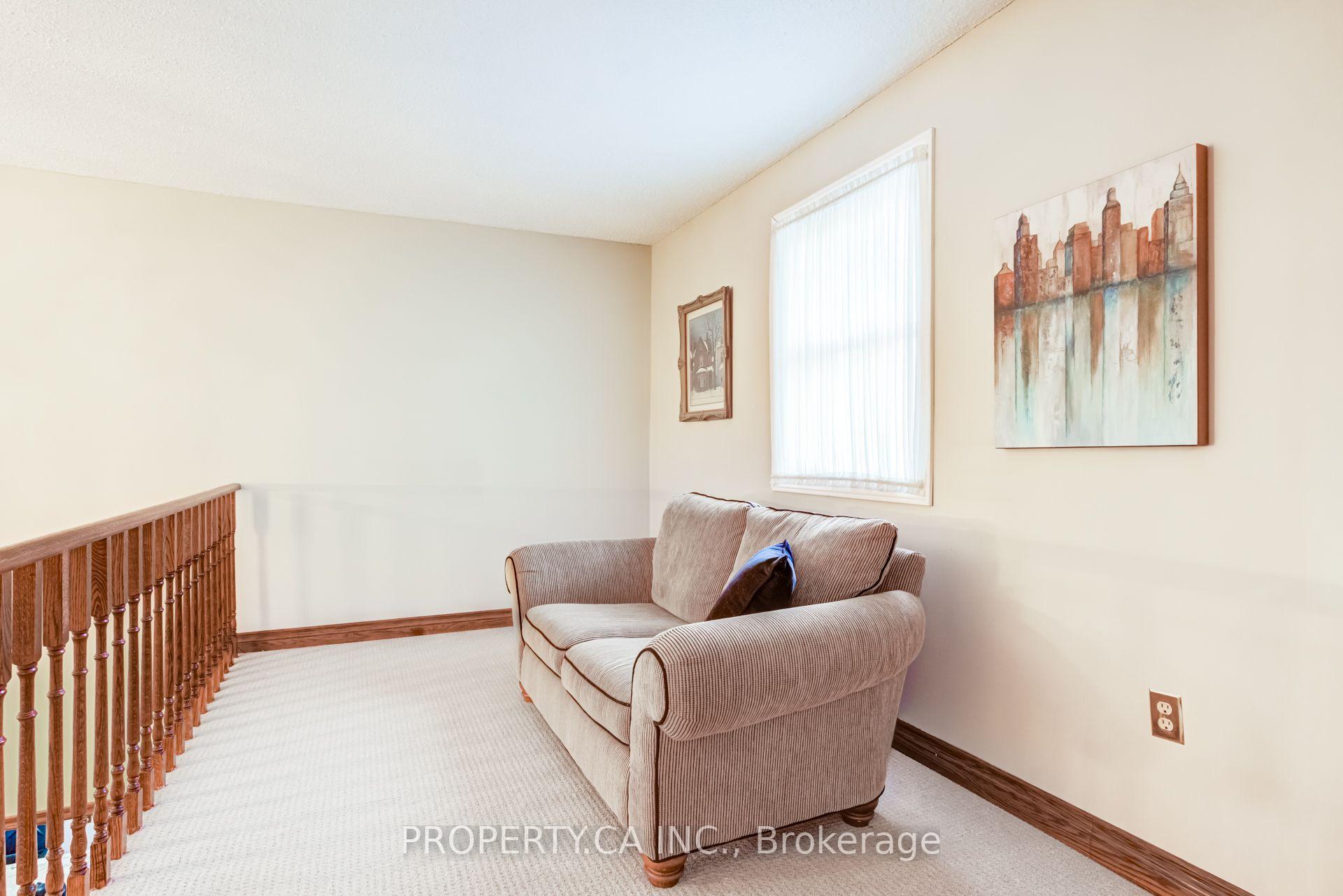 Photo 31 of 411 Freeman Crescent, Oakville, Falgarwood — HOMEH