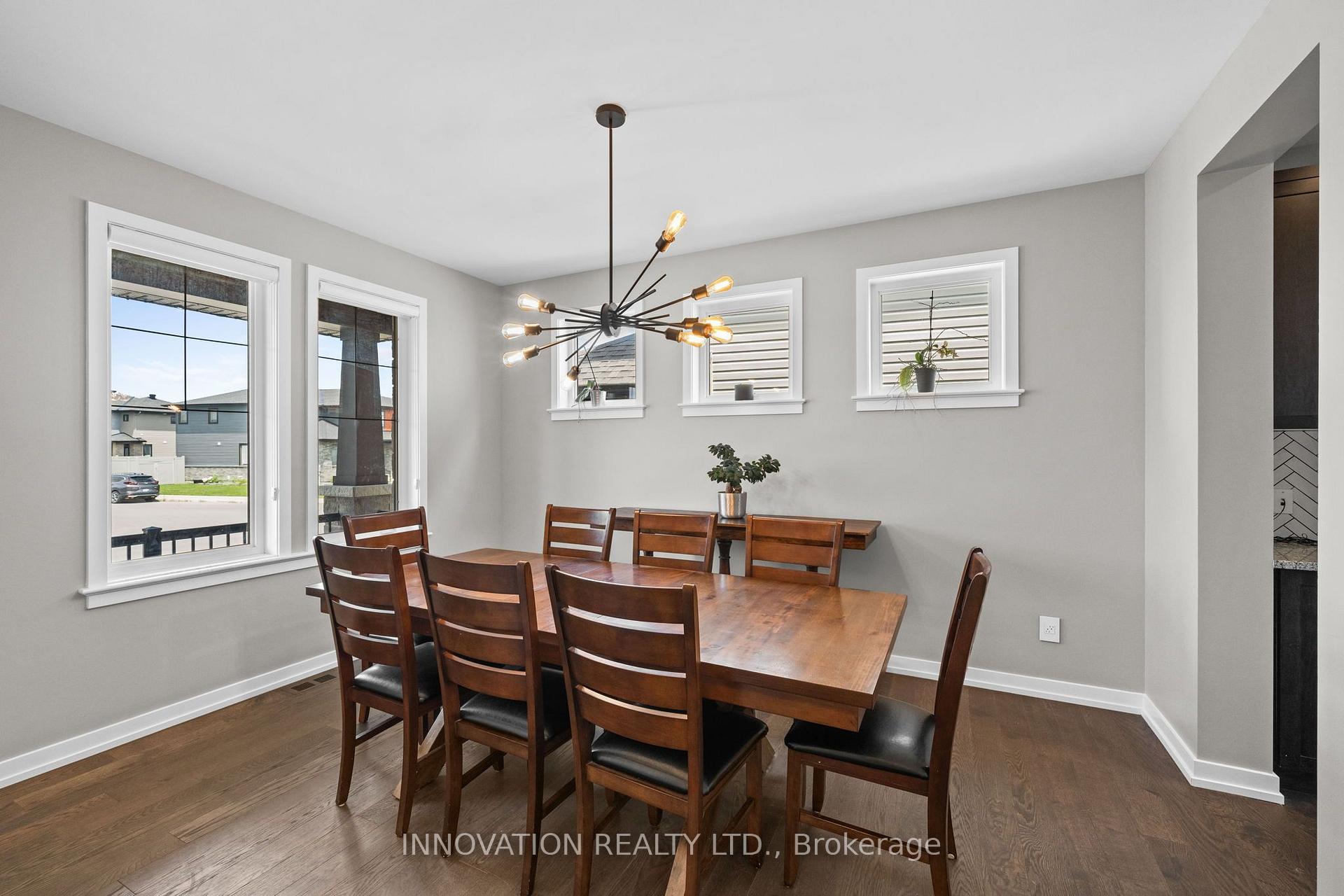 Photo 5 of 149 Groningen Street, Ottawa, Kanata - Emerald Meadows/Trailwest — HOMEH