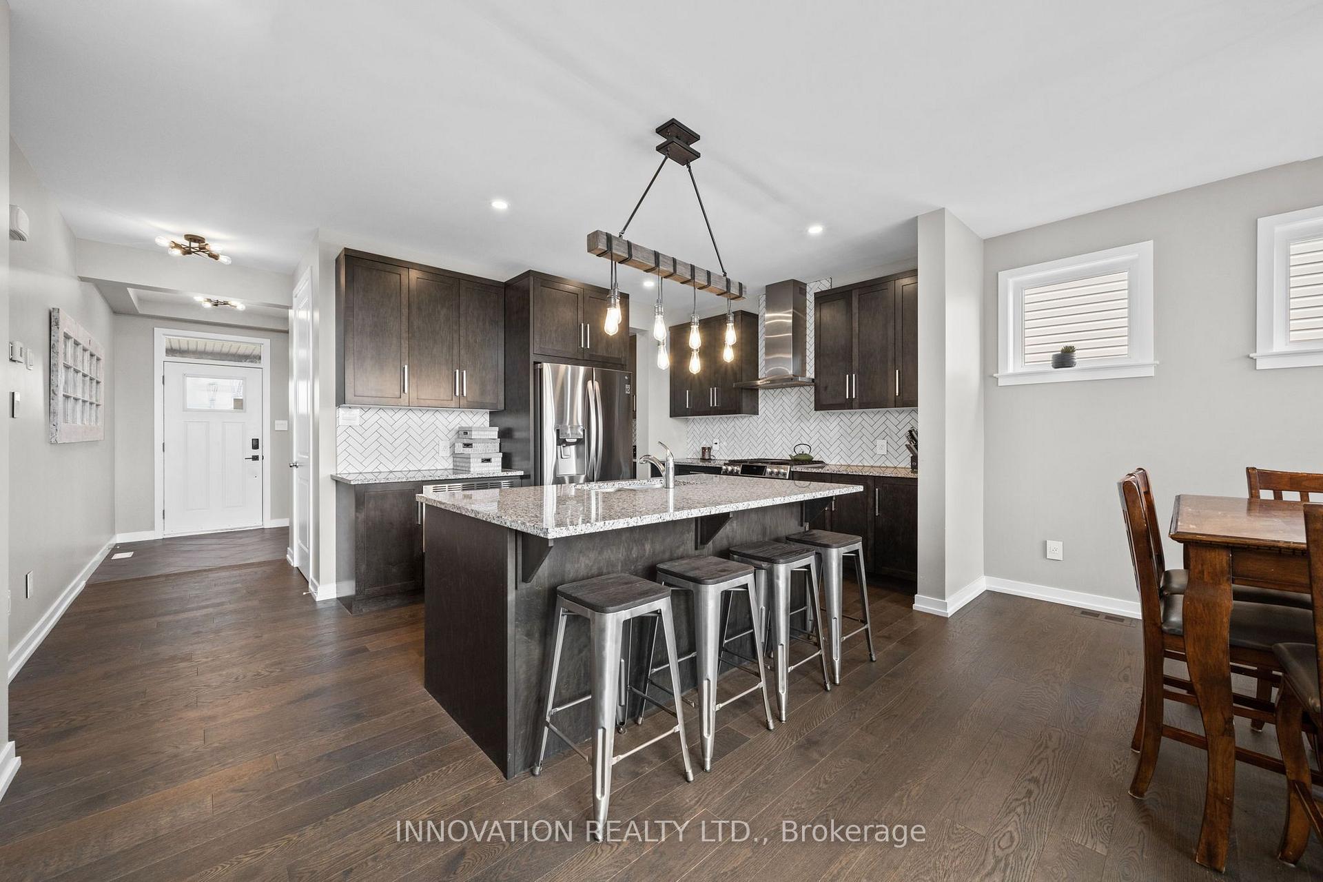 Photo 10 of 149 Groningen Street, Ottawa, Kanata - Emerald Meadows/Trailwest — HOMEH
