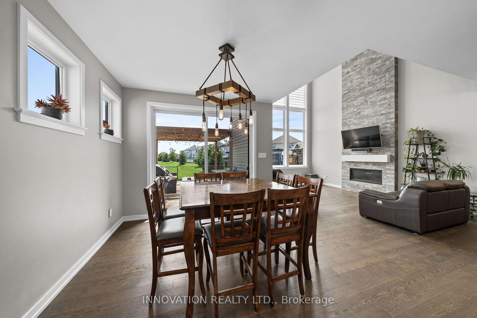 Photo 11 of 149 Groningen Street, Ottawa, Kanata - Emerald Meadows/Trailwest — HOMEH