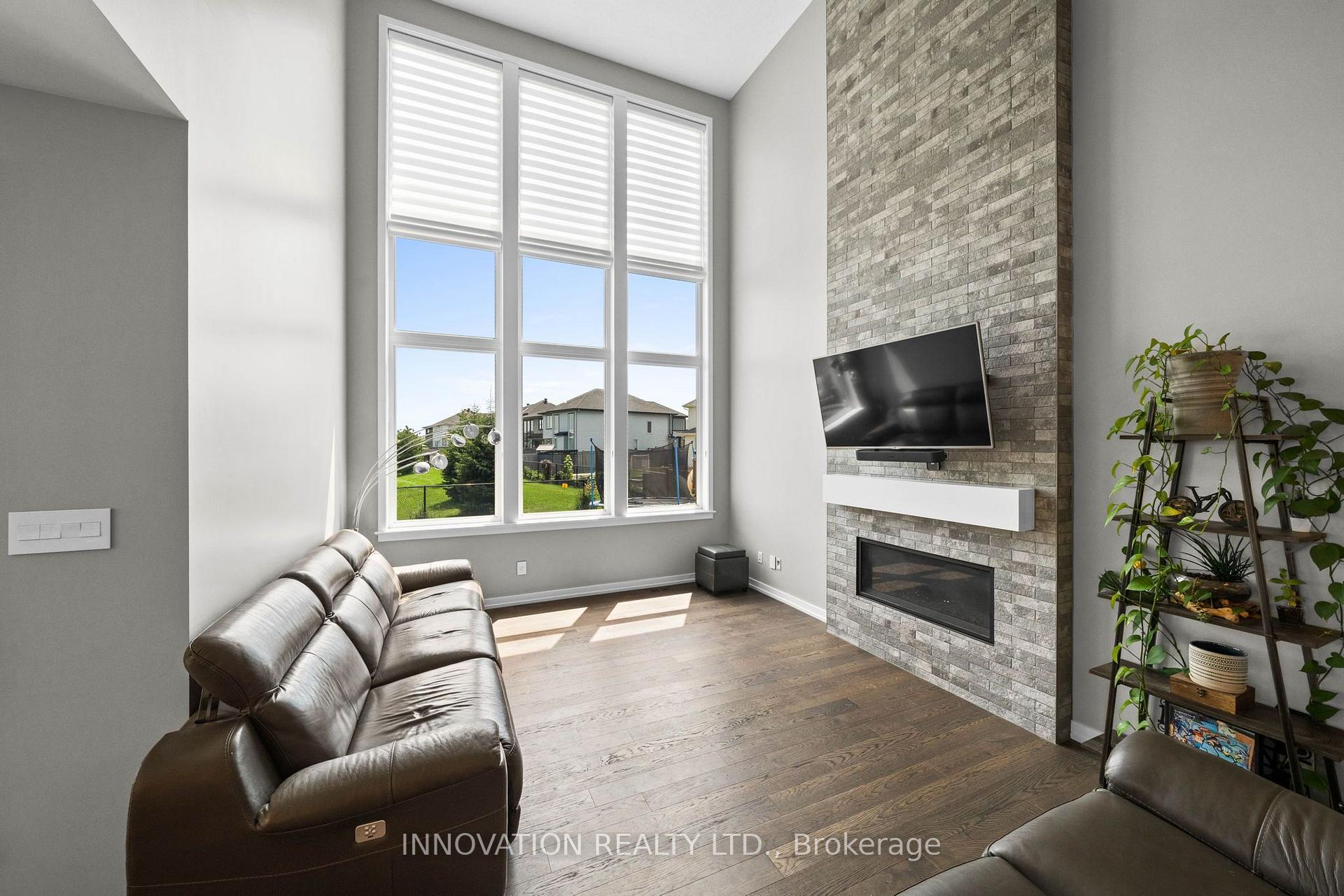 Photo 13 of 149 Groningen Street, Ottawa, Kanata - Emerald Meadows/Trailwest — HOMEH