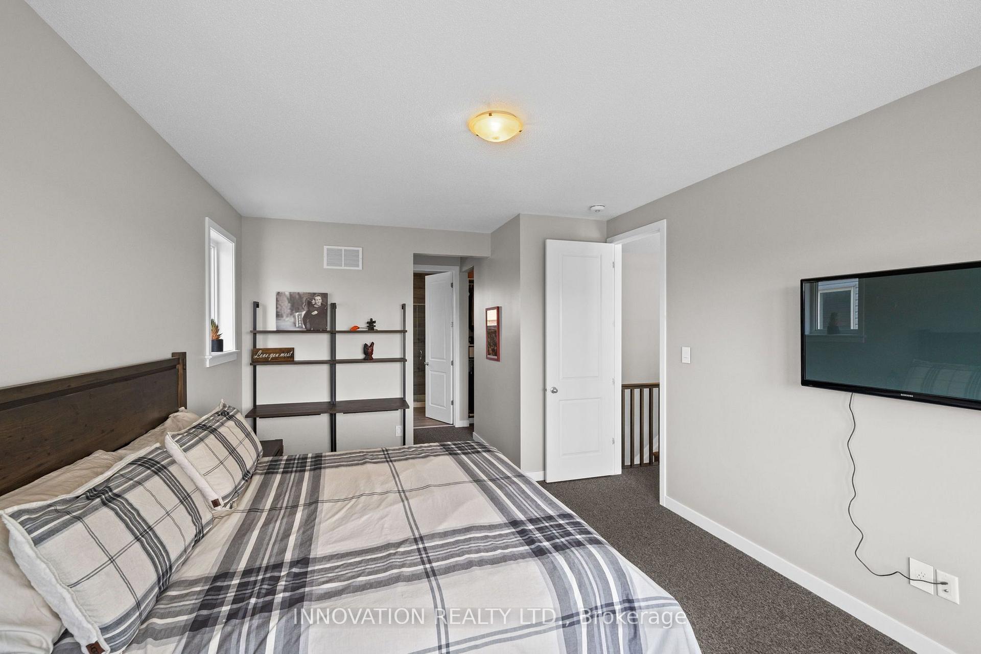 Photo 22 of 149 Groningen Street, Ottawa, Kanata - Emerald Meadows/Trailwest — HOMEH