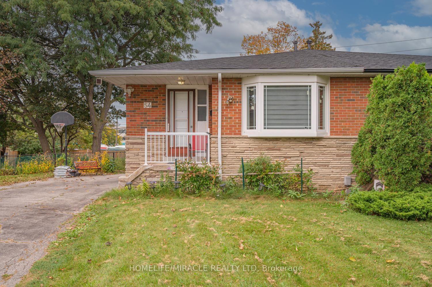 Photo 1 of 54 Sunderland Crescent, Scarborough, Woburn — HOMEH