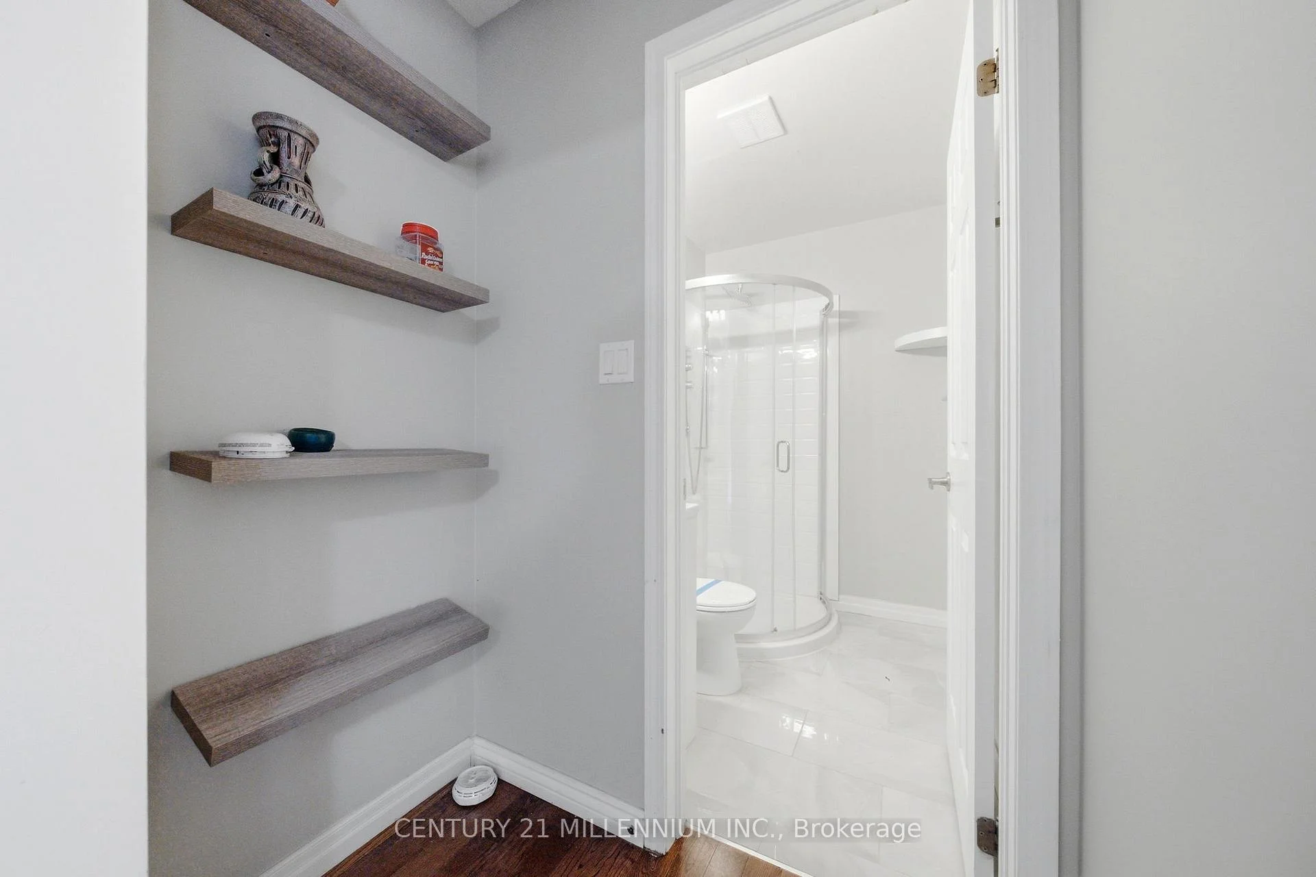 Photo 15 of 900 Hepburn Road, Milton, Coates — HOMEH