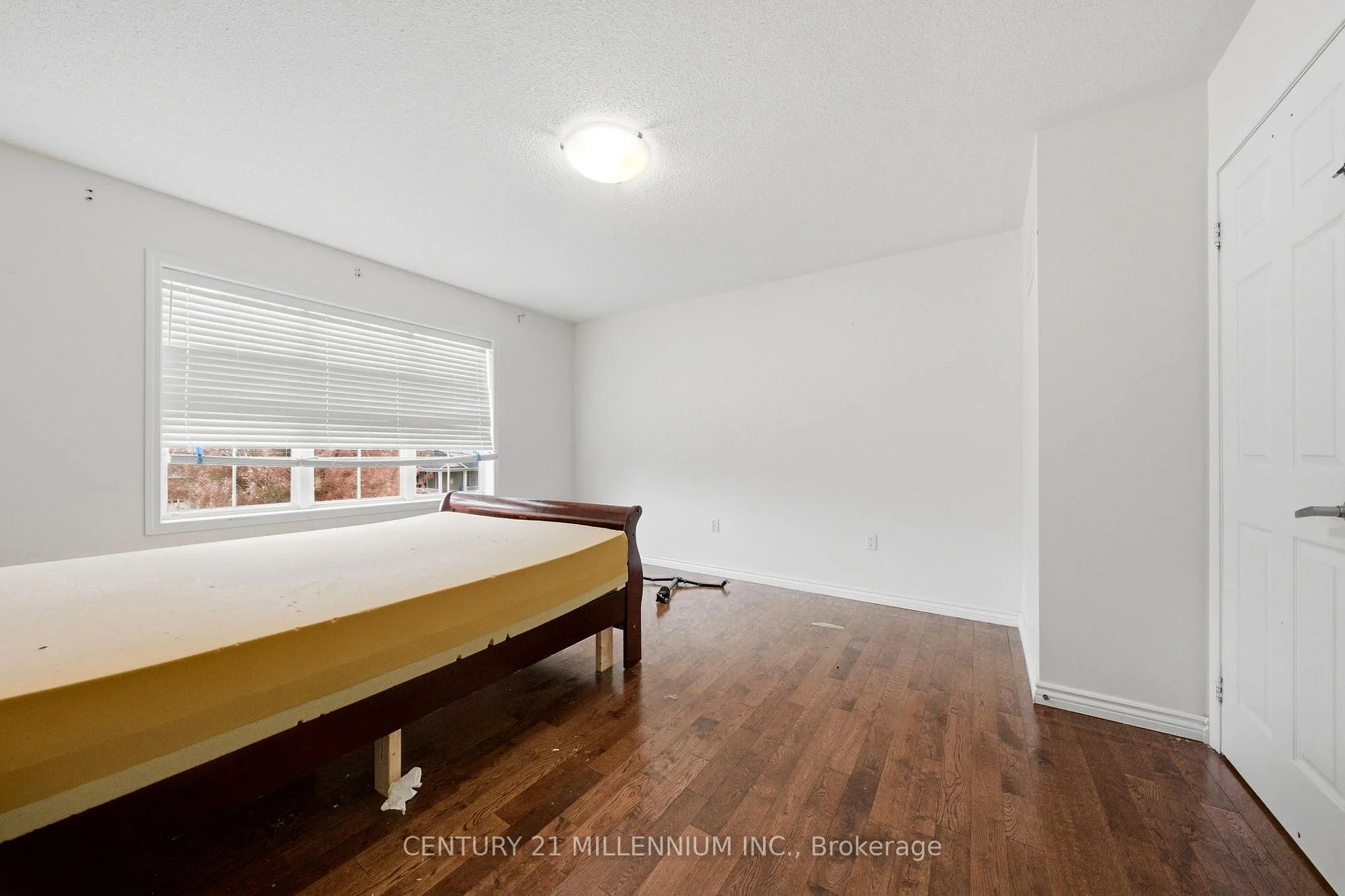 Photo 16 of 900 Hepburn Road, Milton, Coates — HOMEH