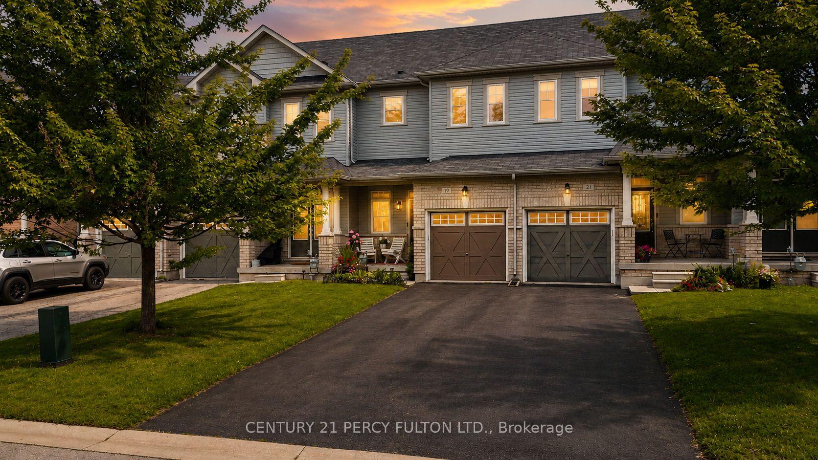 Photo 4 of 19 Pearcey Crescent, Barrie, West Bayfield — HOMEH