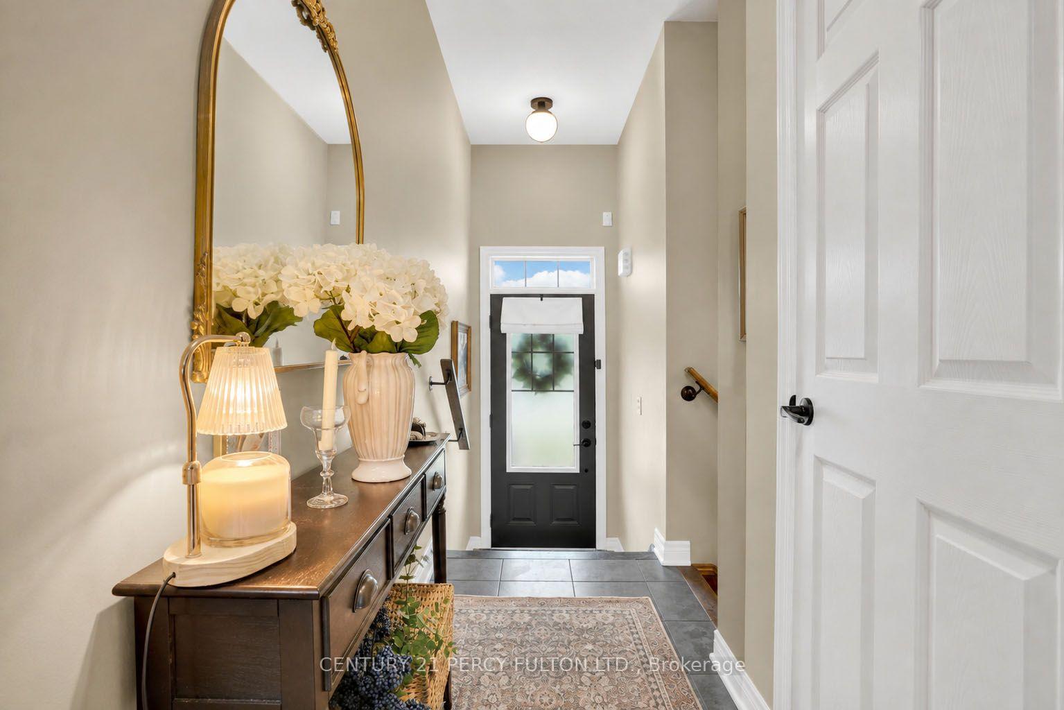 Photo 14 of 19 Pearcey Crescent, Barrie, West Bayfield — HOMEH