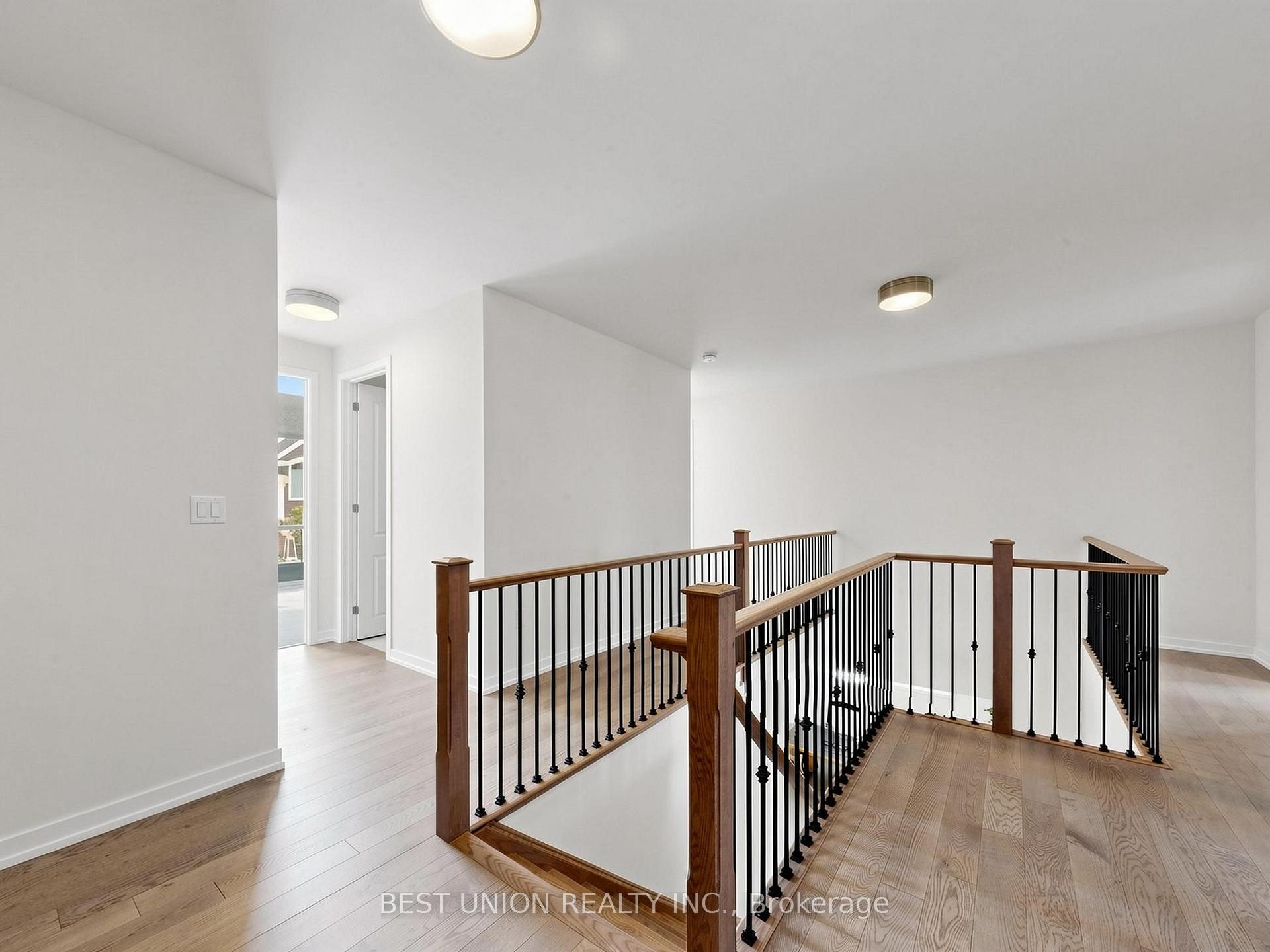 Photo 13 of 339 Harold Dent Trail, Oakville, Glenorchy — HOMEH