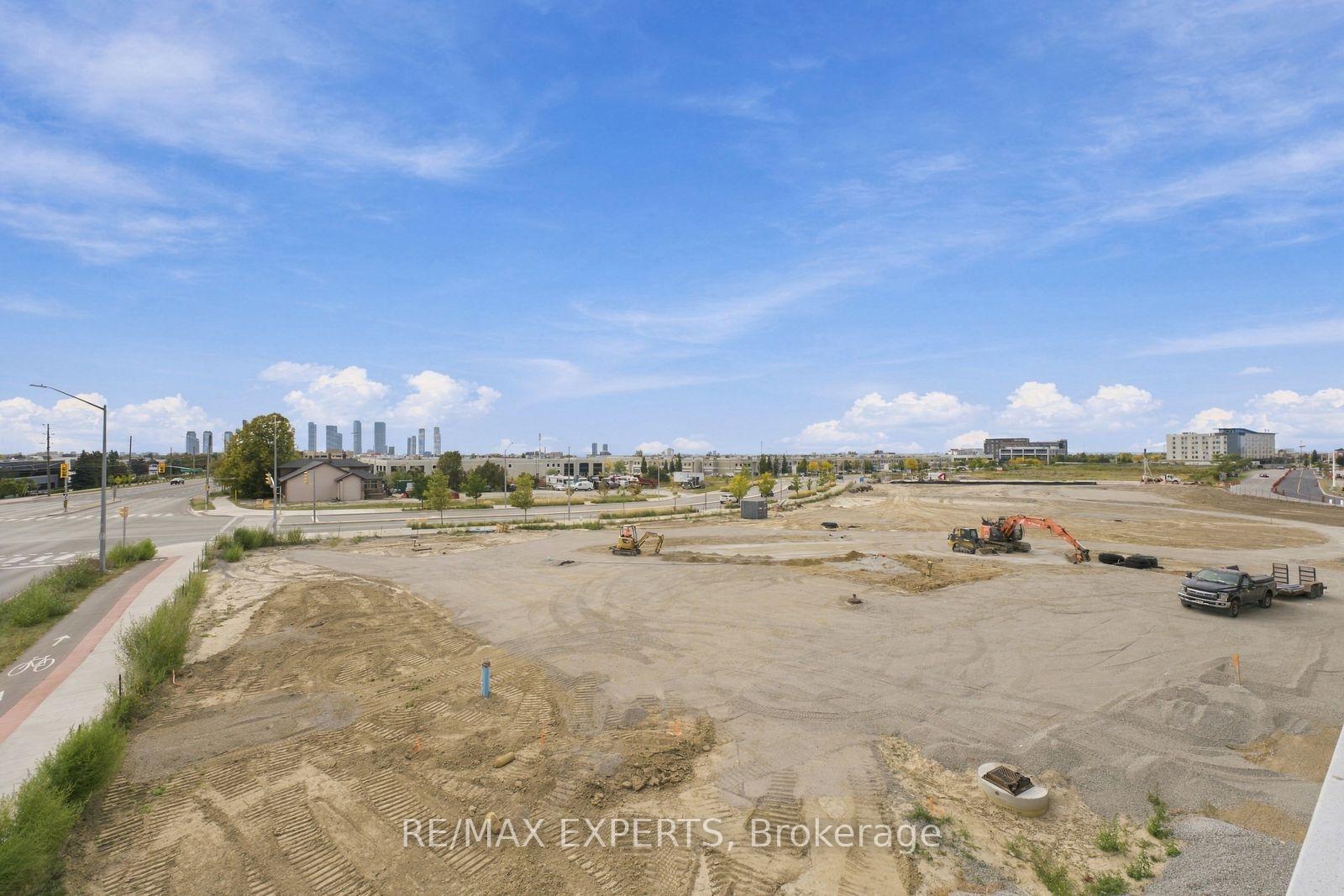 Photo 34 of Unit 224, 8960 Jane Street, Vaughan, Vellore Village — HOMEH