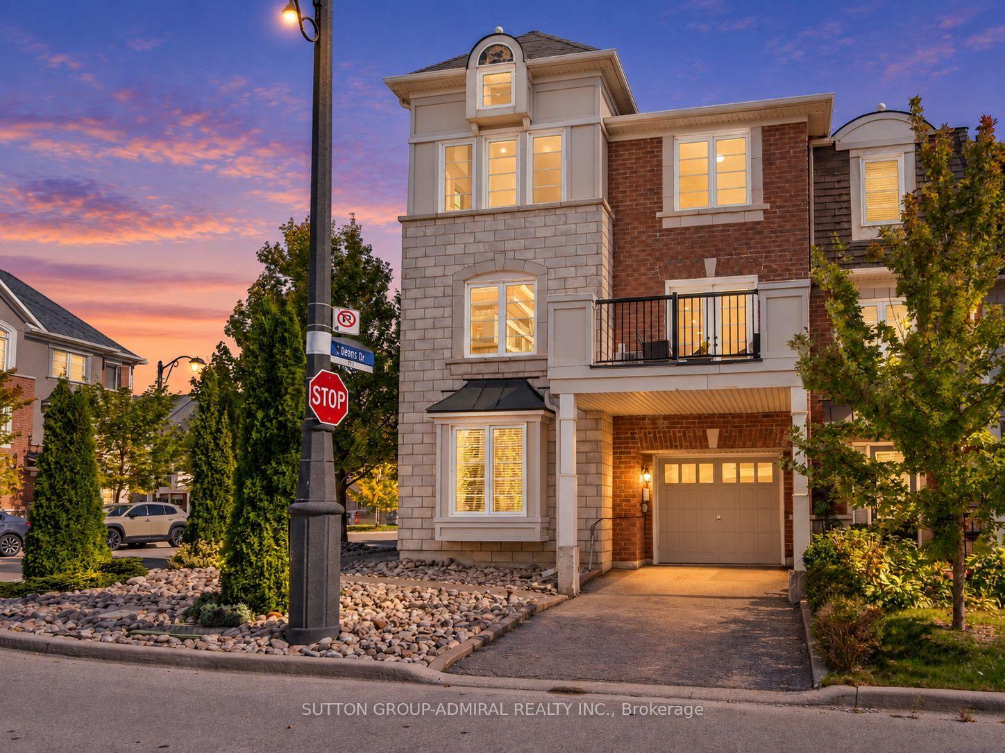Photo 2 of 43 Deans Drive, Scarborough, Clairlea-Birchmount — HOMEH