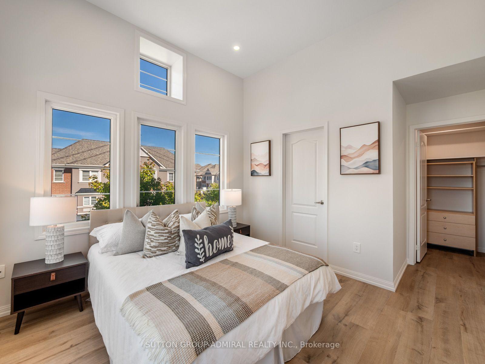 Photo 30 of 43 Deans Drive, Scarborough, Clairlea-Birchmount — HOMEH
