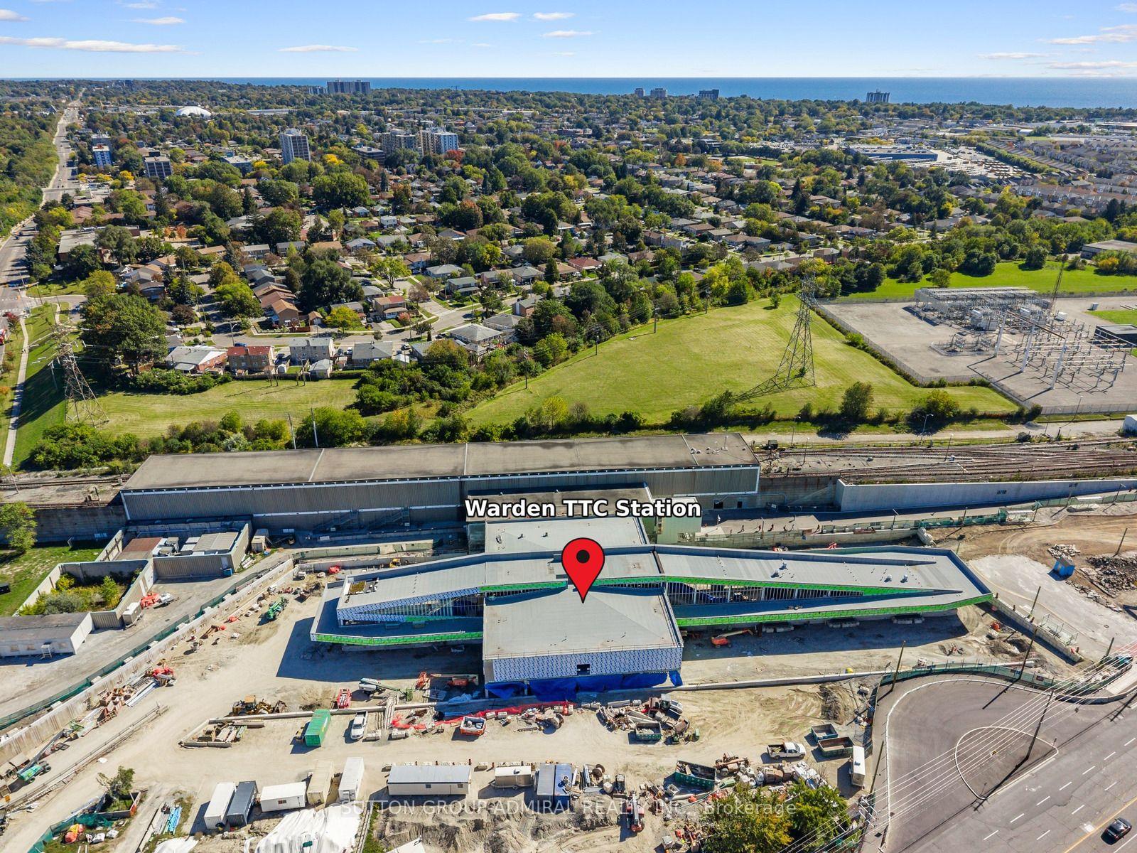 Photo 47 of 43 Deans Drive, Scarborough, Clairlea-Birchmount — HOMEH