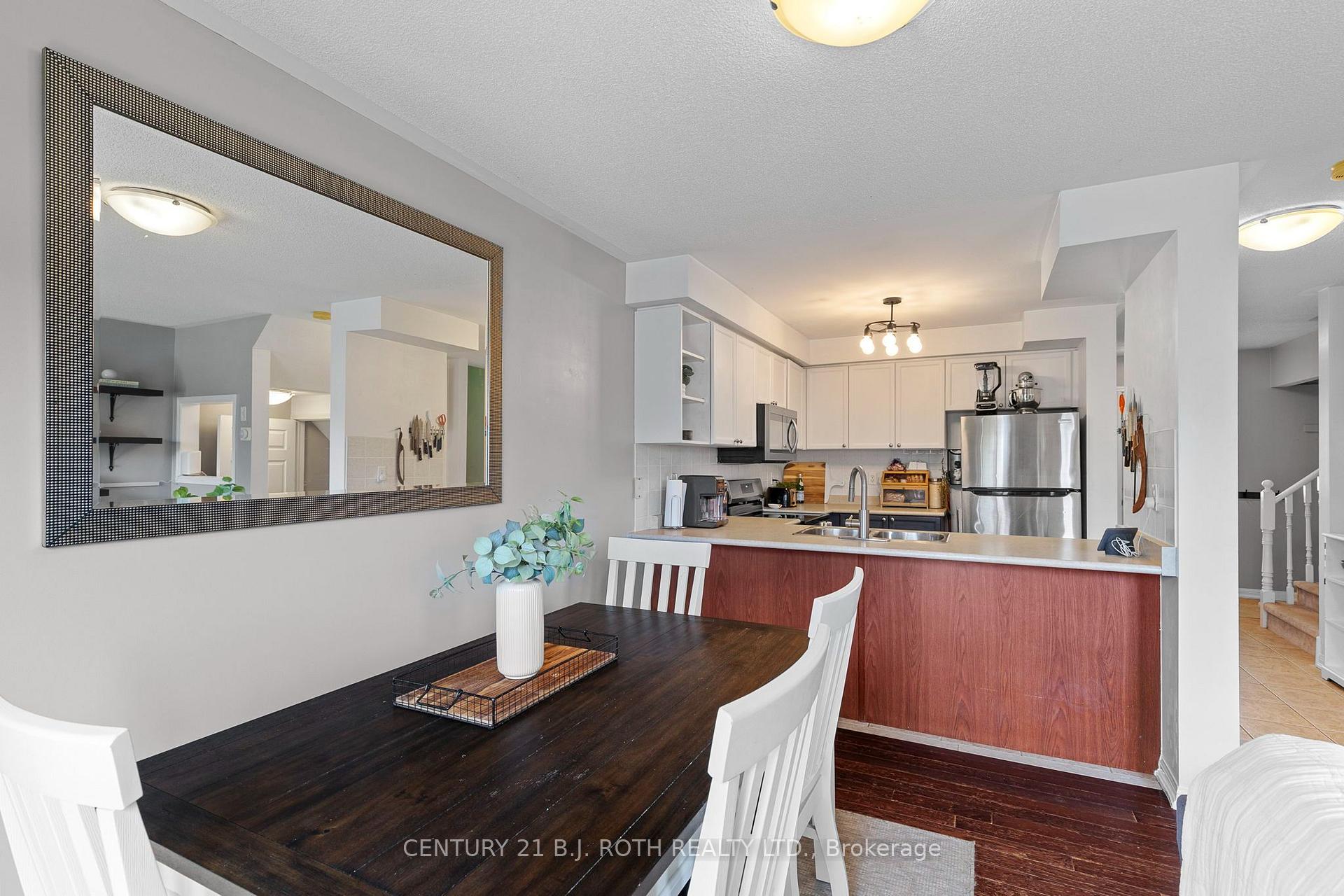 Photo 8 of 22 Ridwell Street, Barrie, Northwest — HOMEH