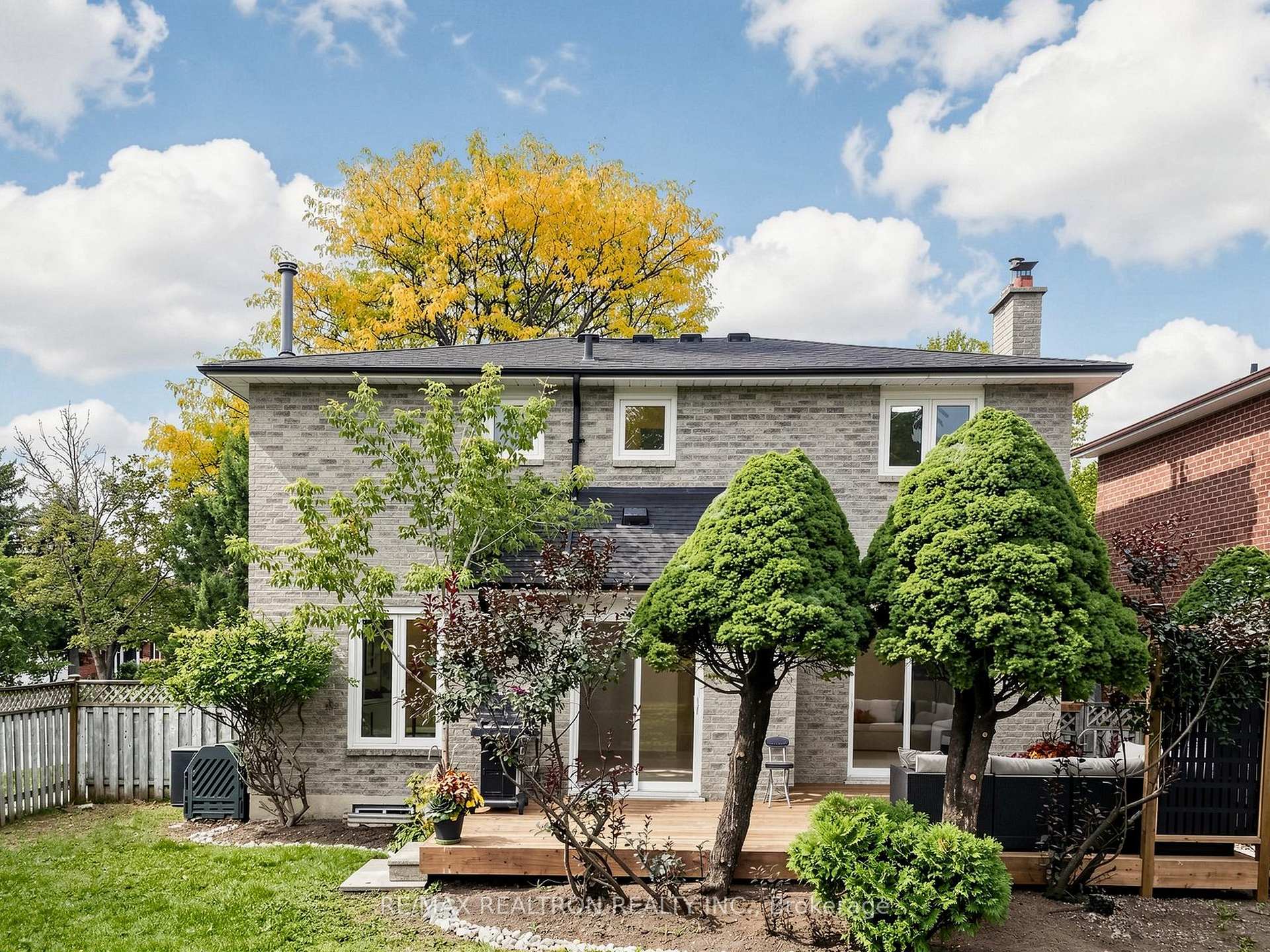Photo 44 of 14 Lund Street, Richmond Hill, North Richvale — HOMEH