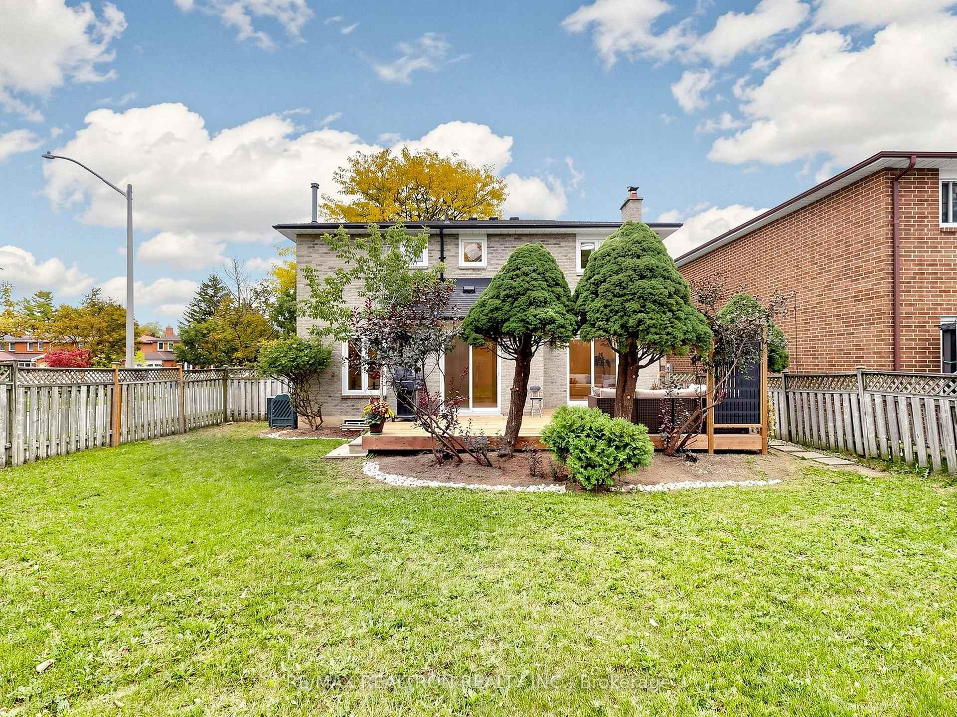Photo 45 of 14 Lund Street, Richmond Hill, North Richvale — HOMEH