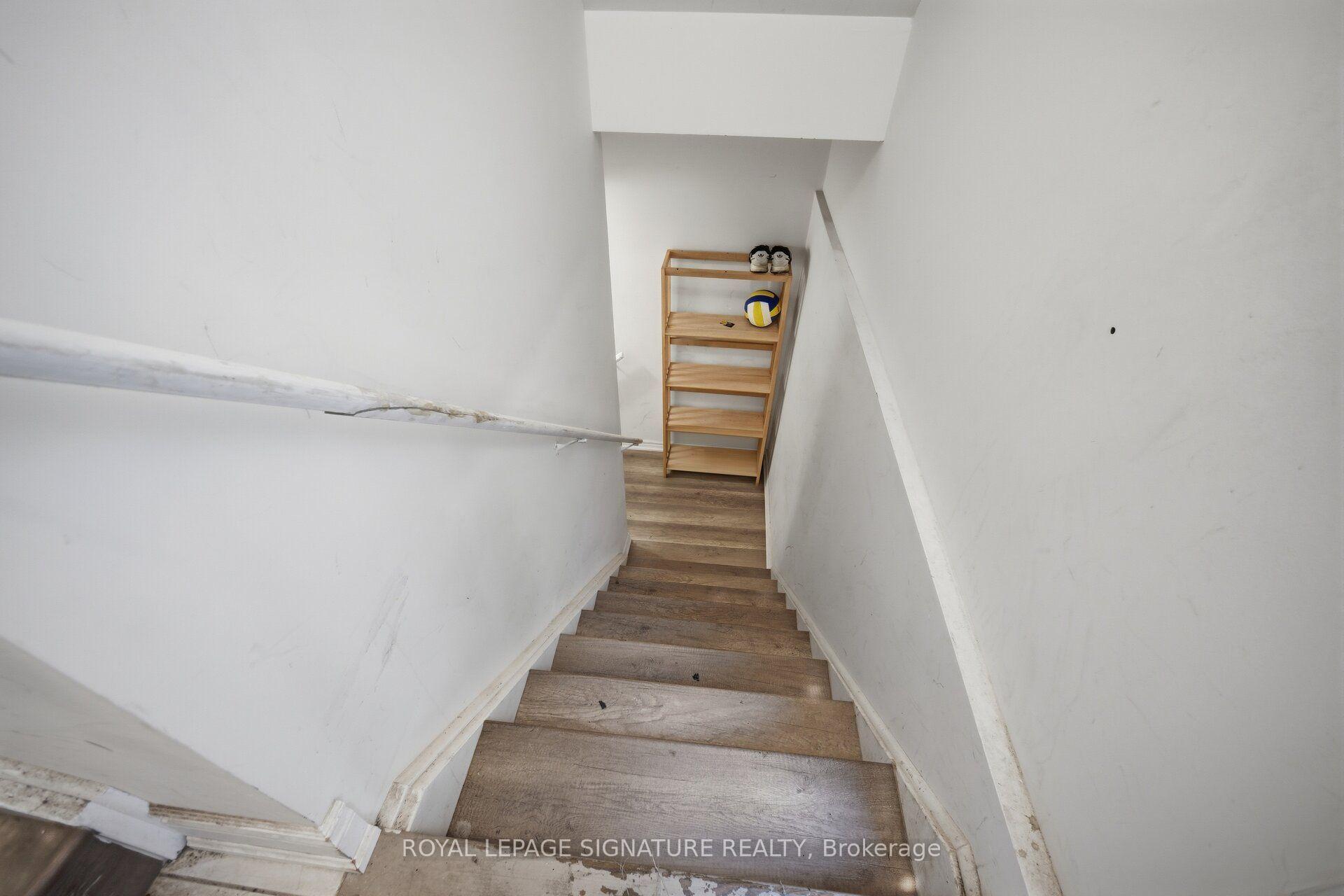 Photo 8 of Unit 2, 88 Yardley Crescent, Brampton, Credit Valley — HOMEH