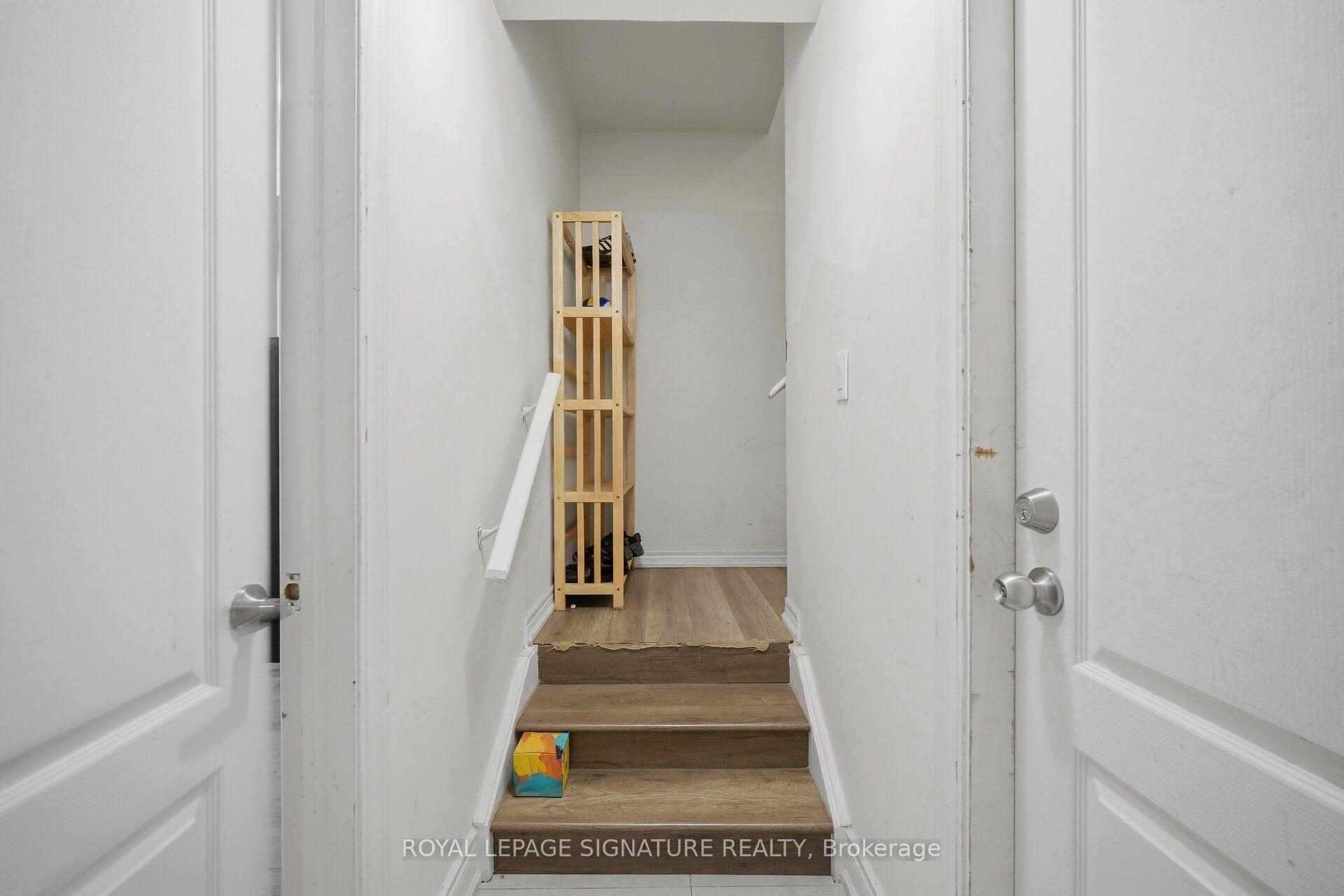 Photo 12 of Unit 2, 88 Yardley Crescent, Brampton, Credit Valley — HOMEH