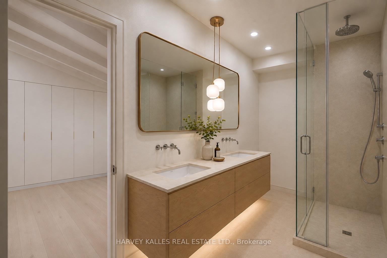 Photo 31 of 19 Blair Athol Crescent, Etobicoke, Princess-Rosethorn — HOMEH