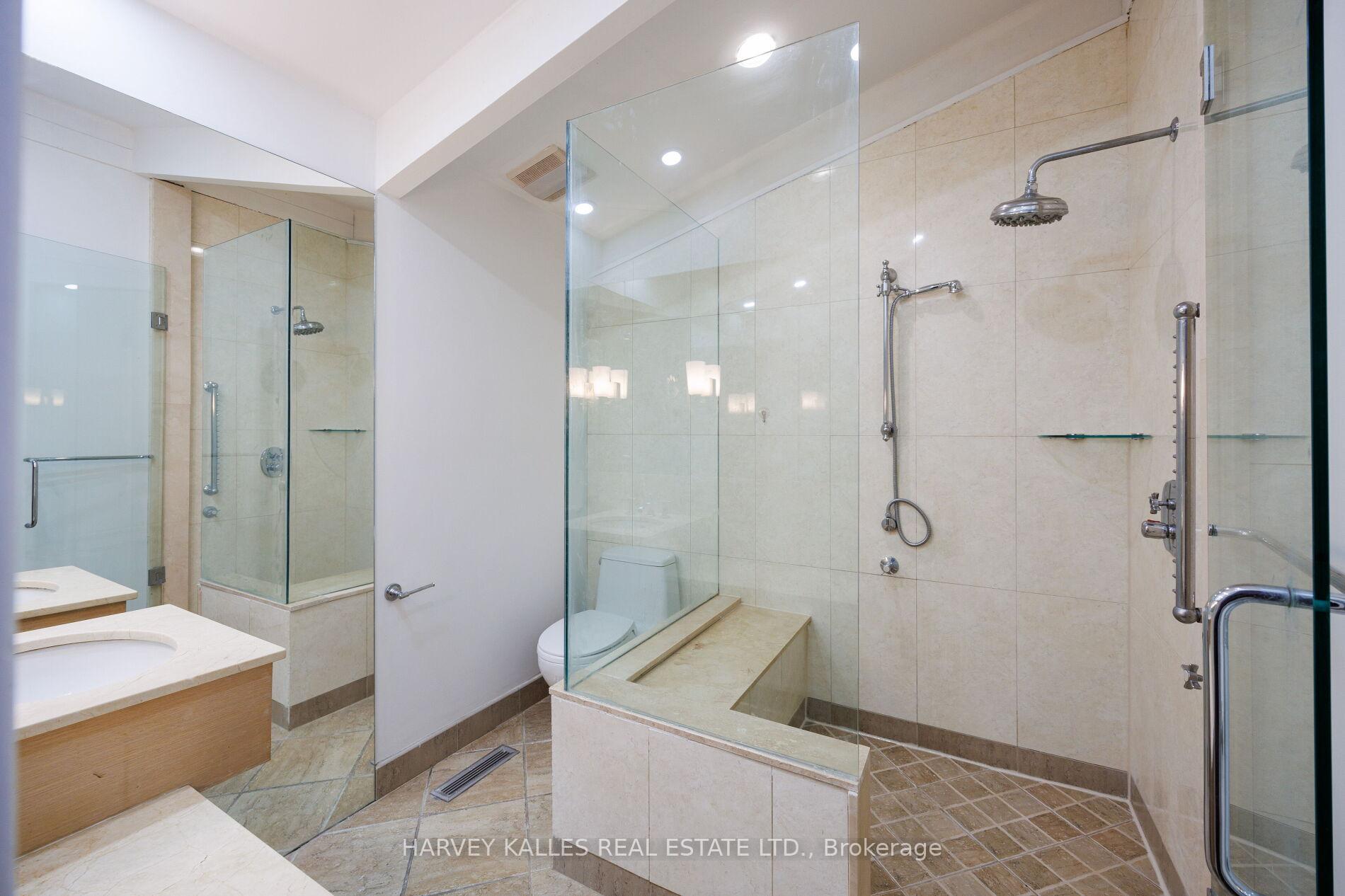 Photo 34 of 19 Blair Athol Crescent, Etobicoke, Princess-Rosethorn — HOMEH