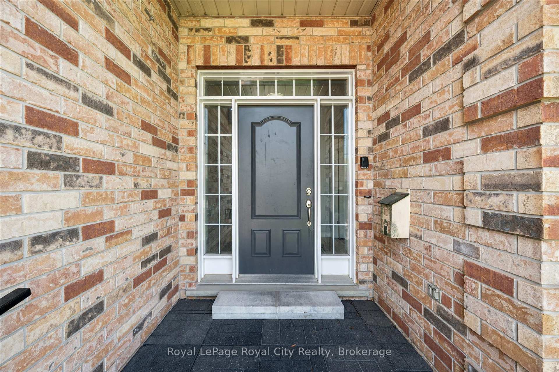 Photo 4 of 60A Eastview Road, Guelph, Grange Road — HOMEH