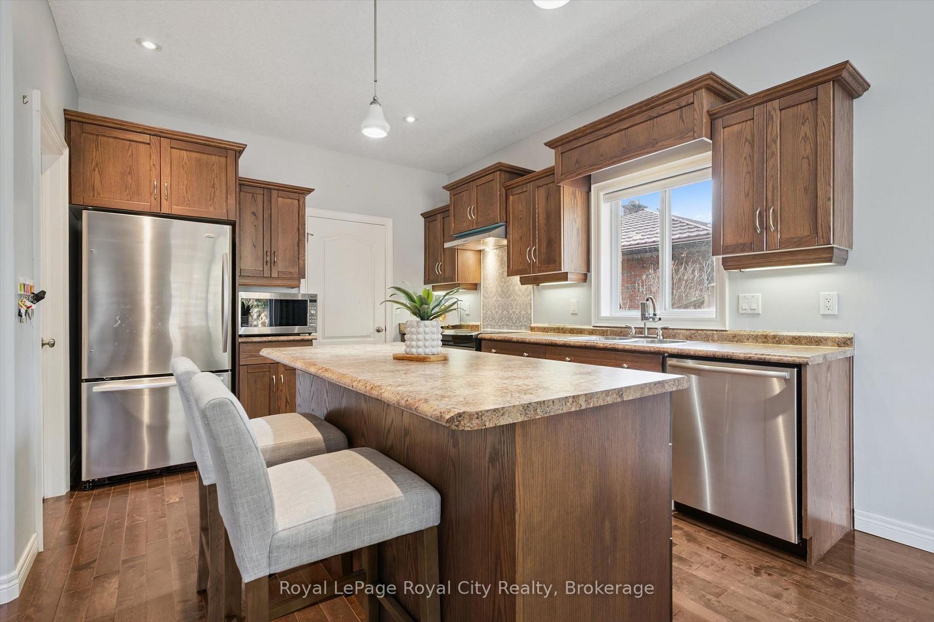 Photo 14 of 60A Eastview Road, Guelph, Grange Road — HOMEH