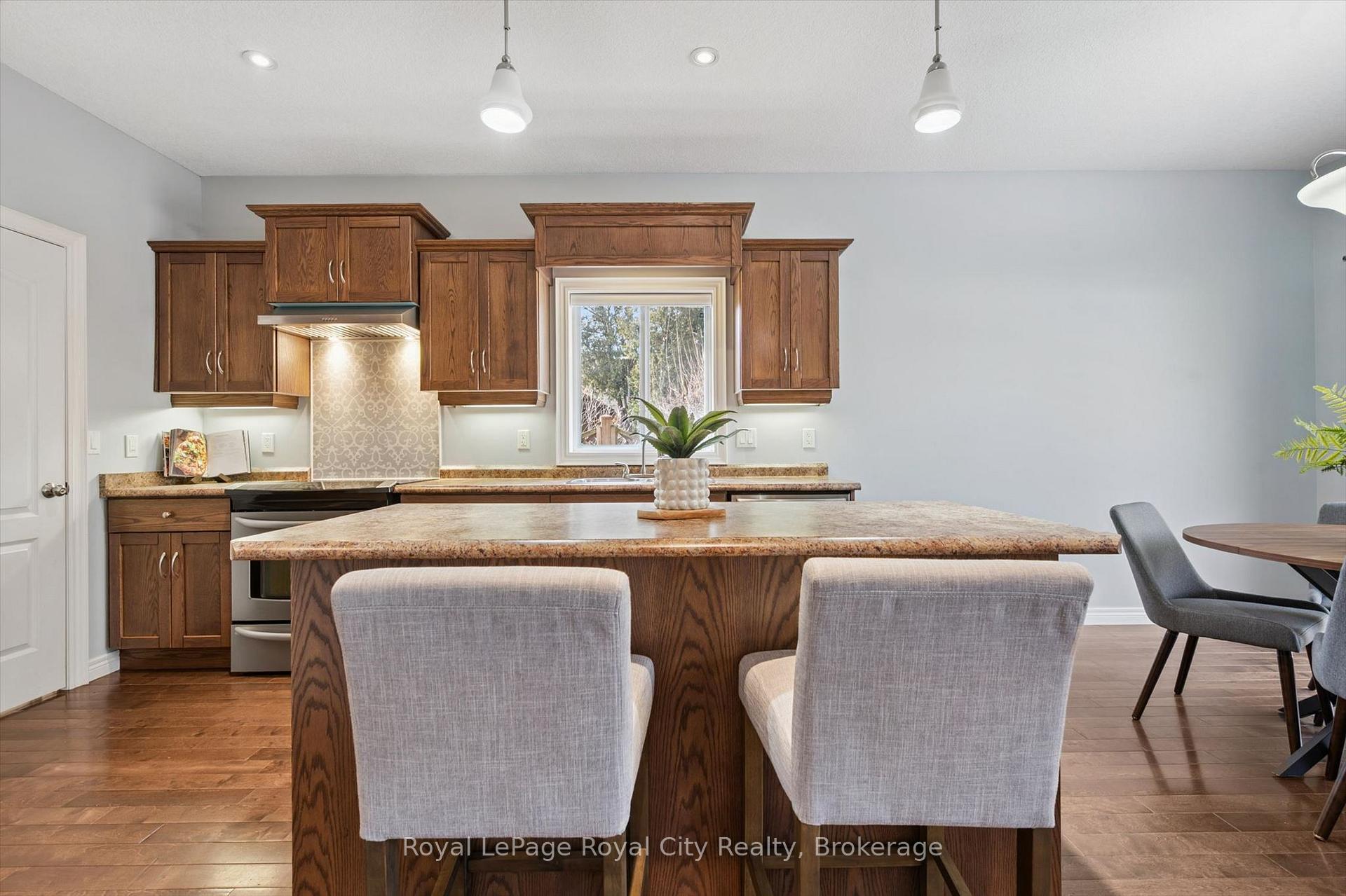 Photo 15 of 60A Eastview Road, Guelph, Grange Road — HOMEH