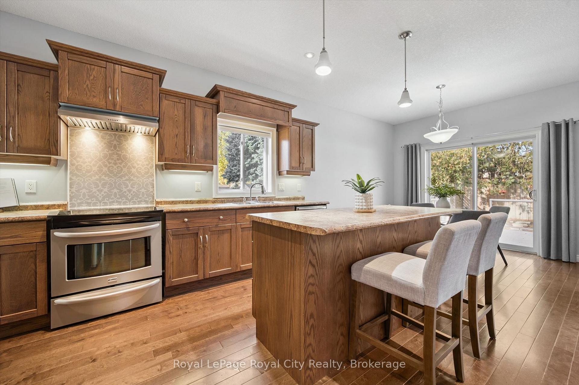 Photo 18 of 60A Eastview Road, Guelph, Grange Road — HOMEH