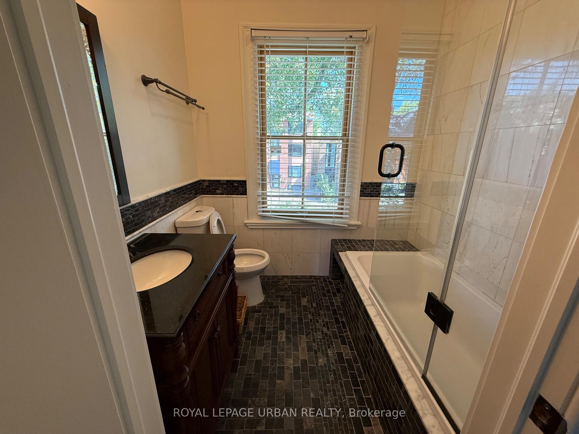 Photo 17 of 306 Seaton Street, Toronto, Cabbagetown-South St. James Town — HOMEH