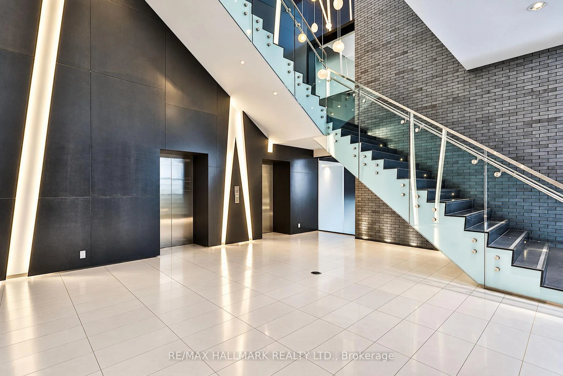 Photo 32 of Unit 2202, 125 Peter Street, Toronto, Waterfront Communities — HOMEH