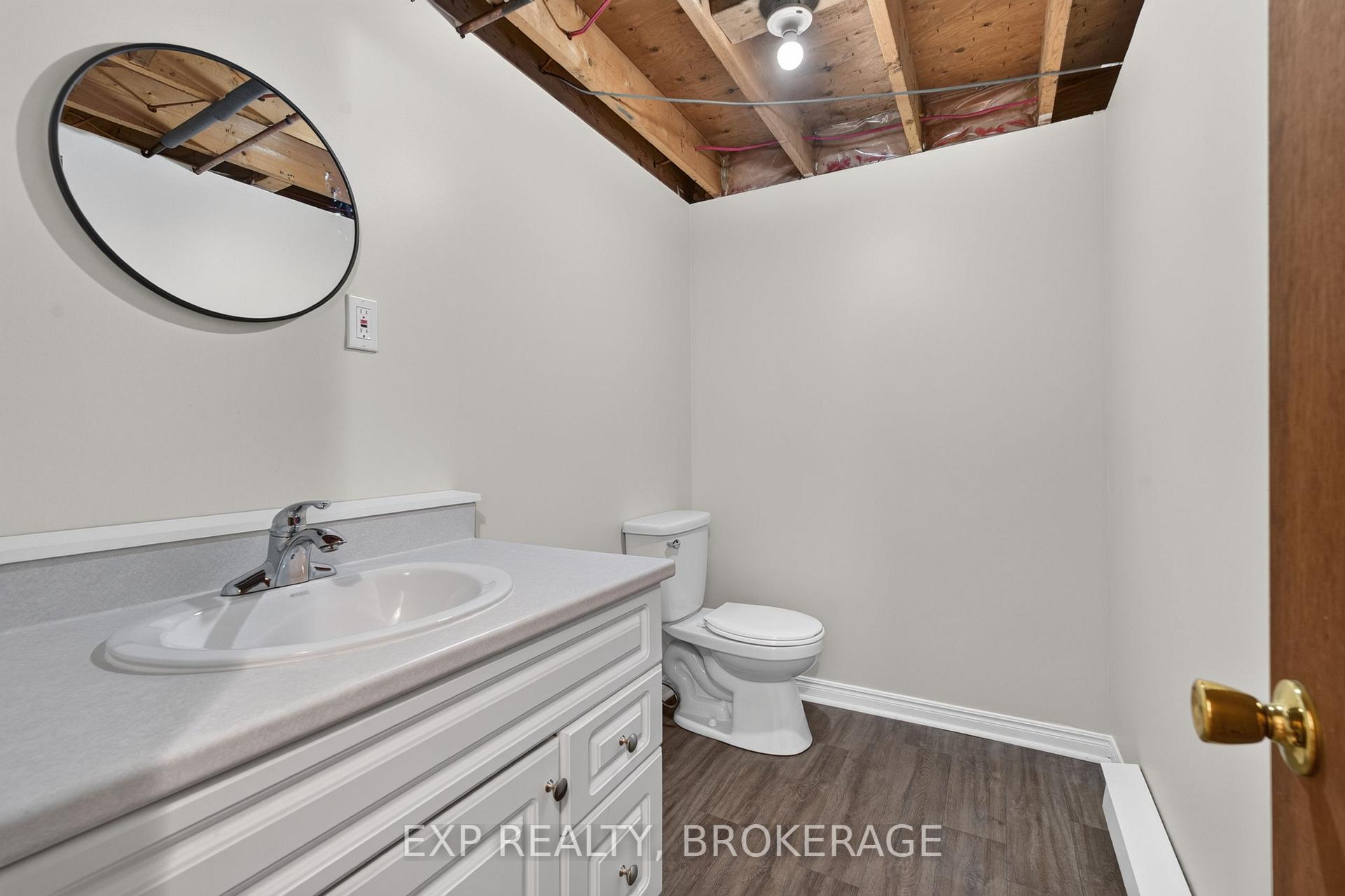 Photo 36 of 1054 York Road, Frontenac, Frontenac Centre — HOMEH