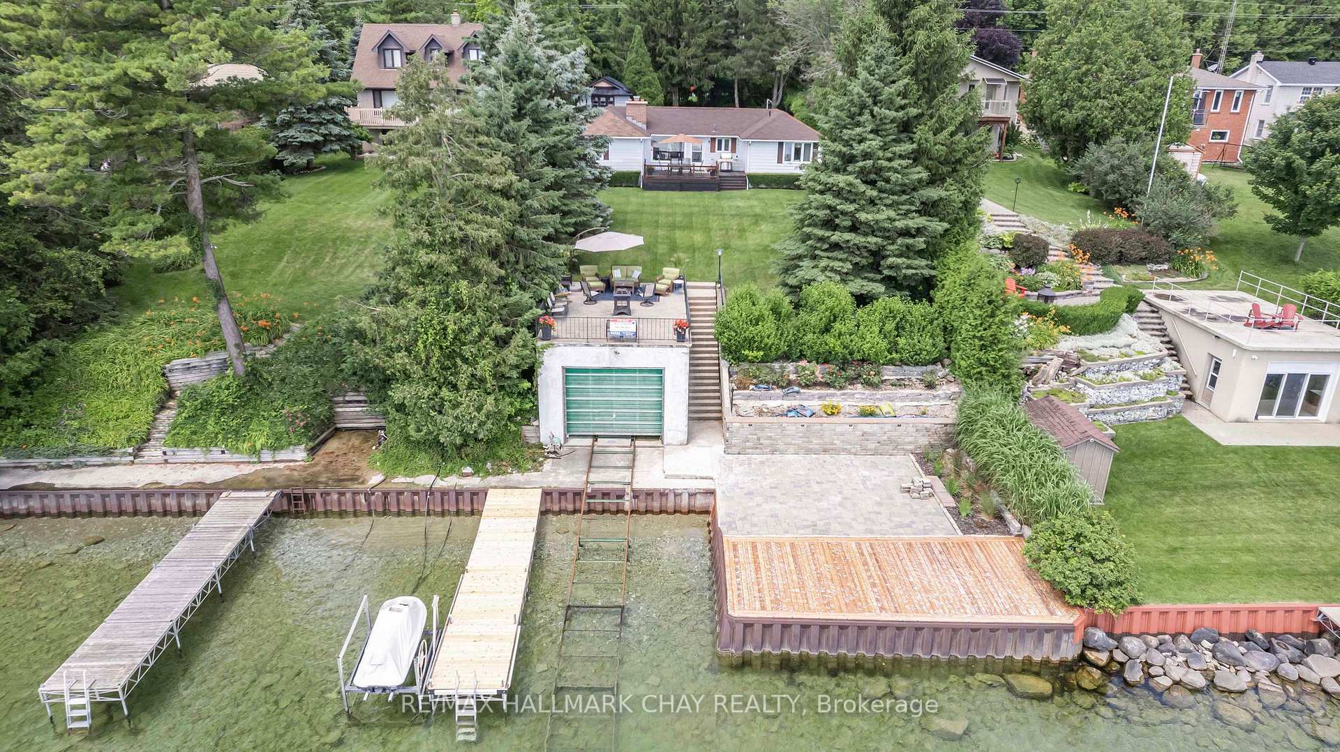 Photo of 1125 Woodland Drive