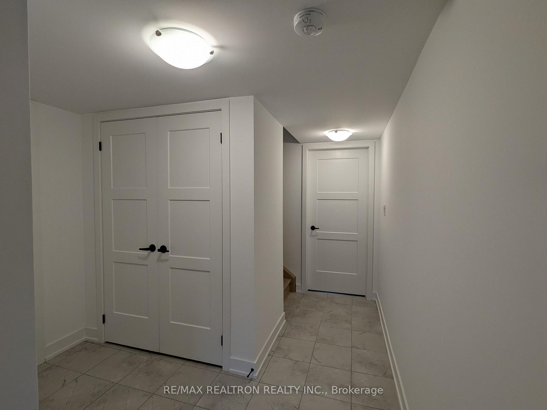 Photo 25 of 20 Pumpkin Corner Crescent, Barrie, Rural Barrie Southeast — HOMEH