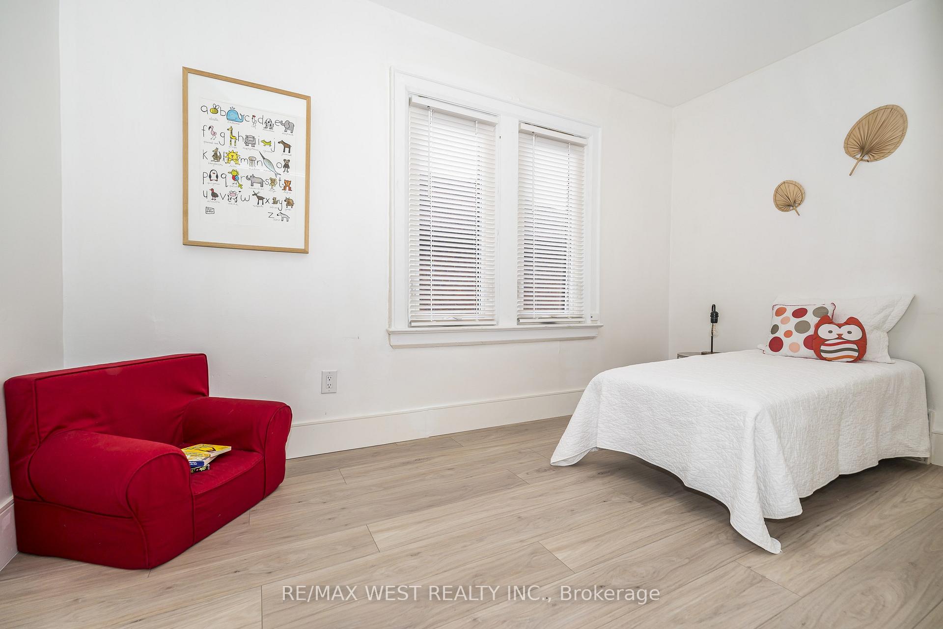 Photo 11 of 83 Scott Road, Toronto, Keelesdale-Eglinton West — HOMEH