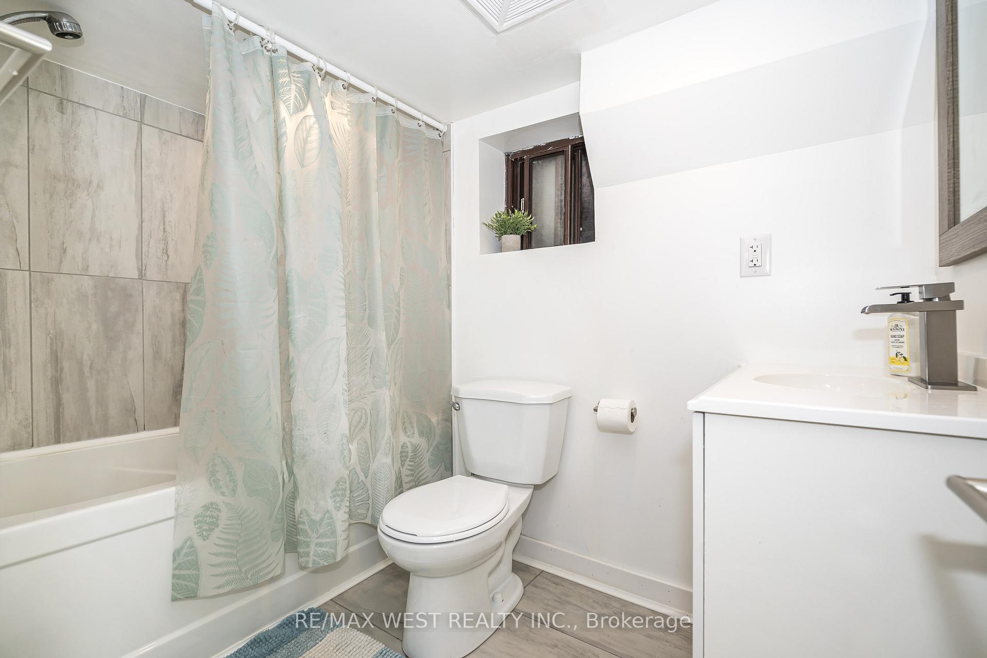 Photo 16 of 83 Scott Road, Toronto, Keelesdale-Eglinton West — HOMEH