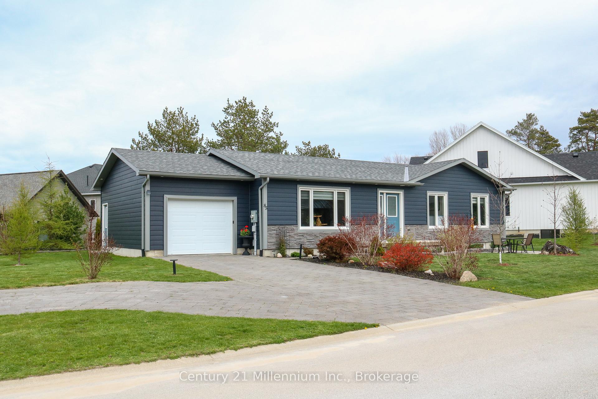 Photo 3 of 85 Gordon Crescent, Meaford — HOMEH