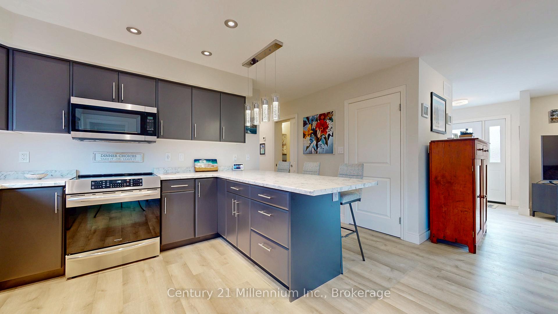 Photo 24 of 85 Gordon Crescent, Meaford — HOMEH
