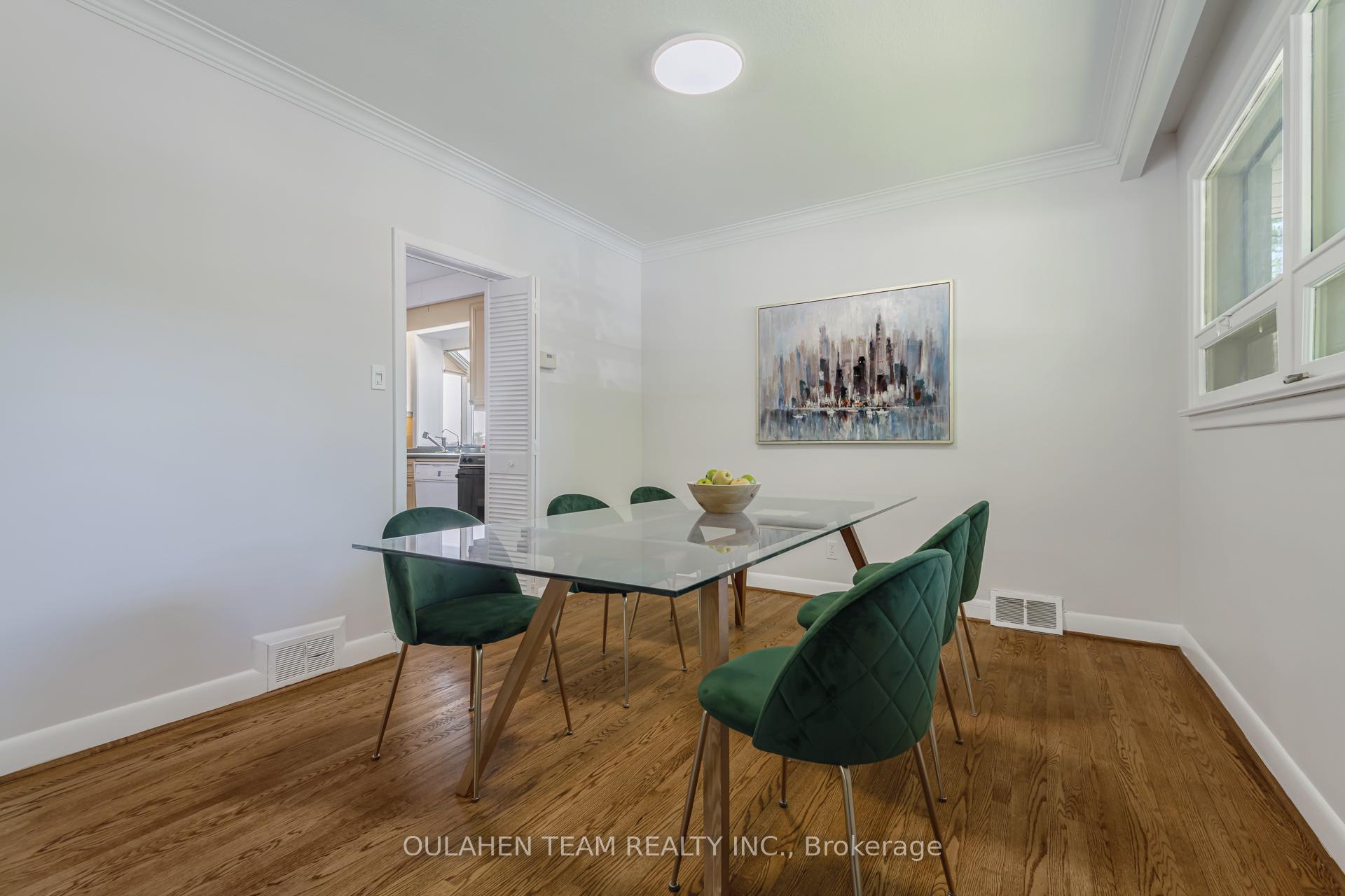 Photo 15 of 55 Foxwarren Drive, North York, Bayview Village — HOMEH