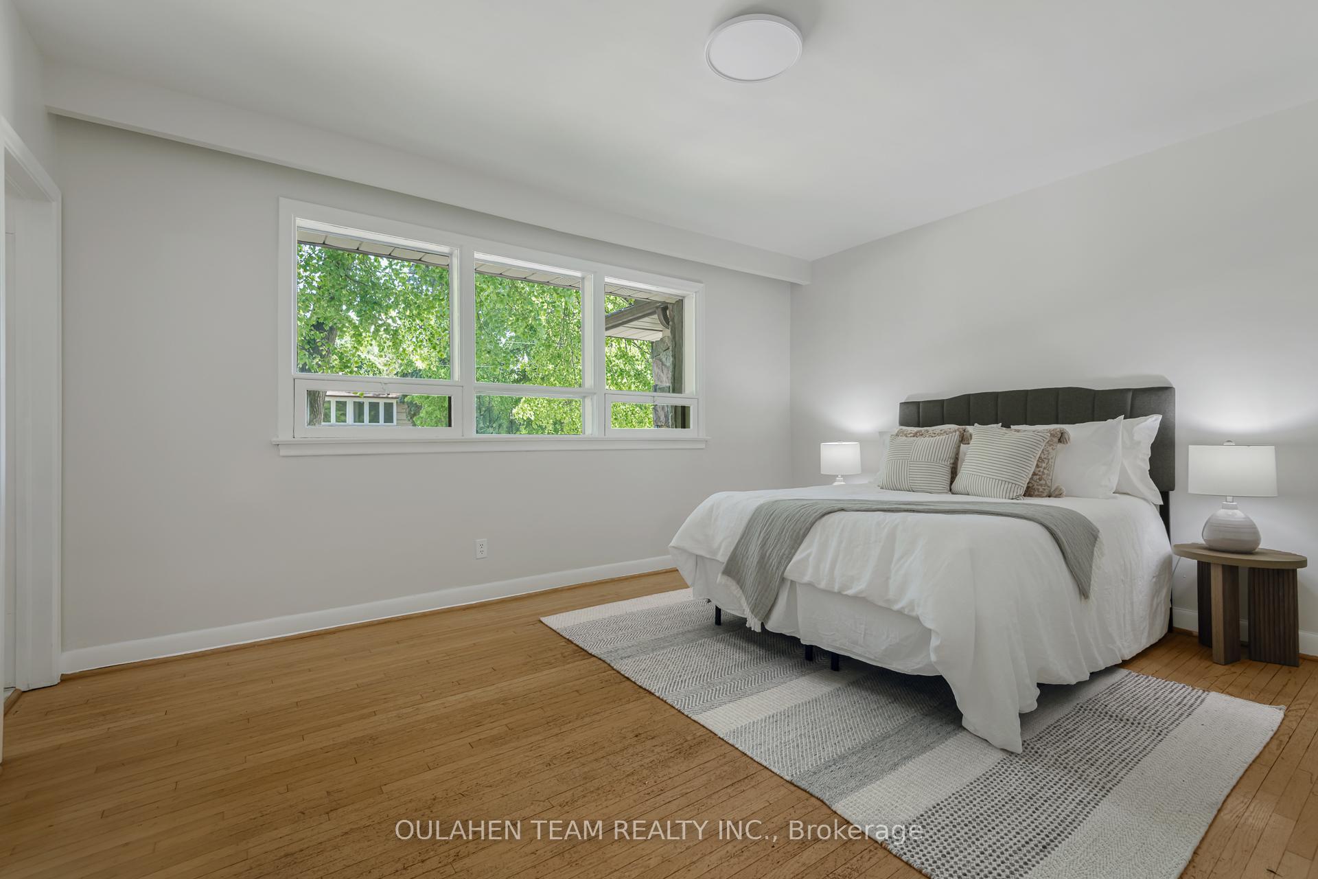 Photo 22 of 55 Foxwarren Drive, North York, Bayview Village — HOMEH