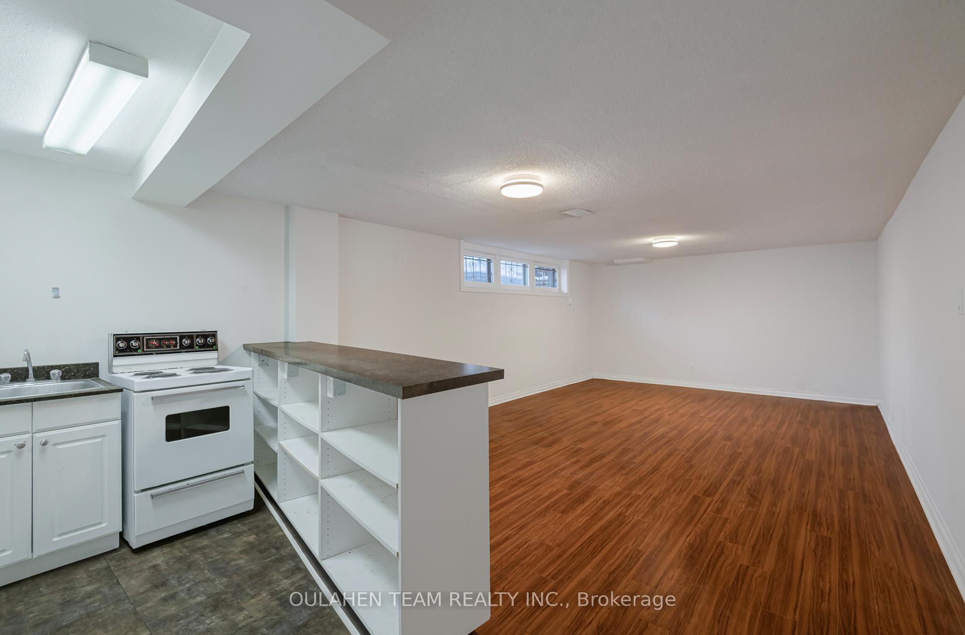 Photo 33 of 55 Foxwarren Drive, North York, Bayview Village — HOMEH