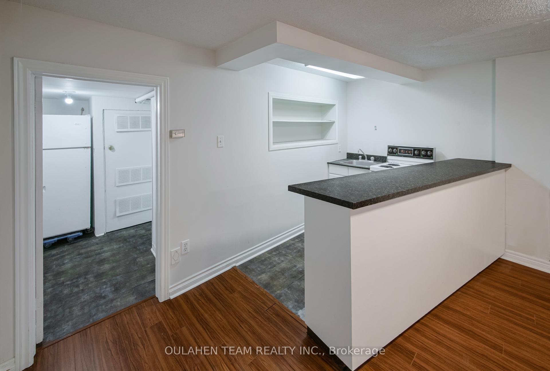 Photo 34 of 55 Foxwarren Drive, North York, Bayview Village — HOMEH