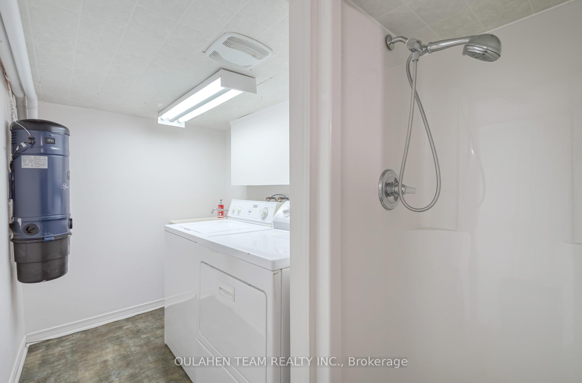 Photo 36 of 55 Foxwarren Drive, North York, Bayview Village — HOMEH