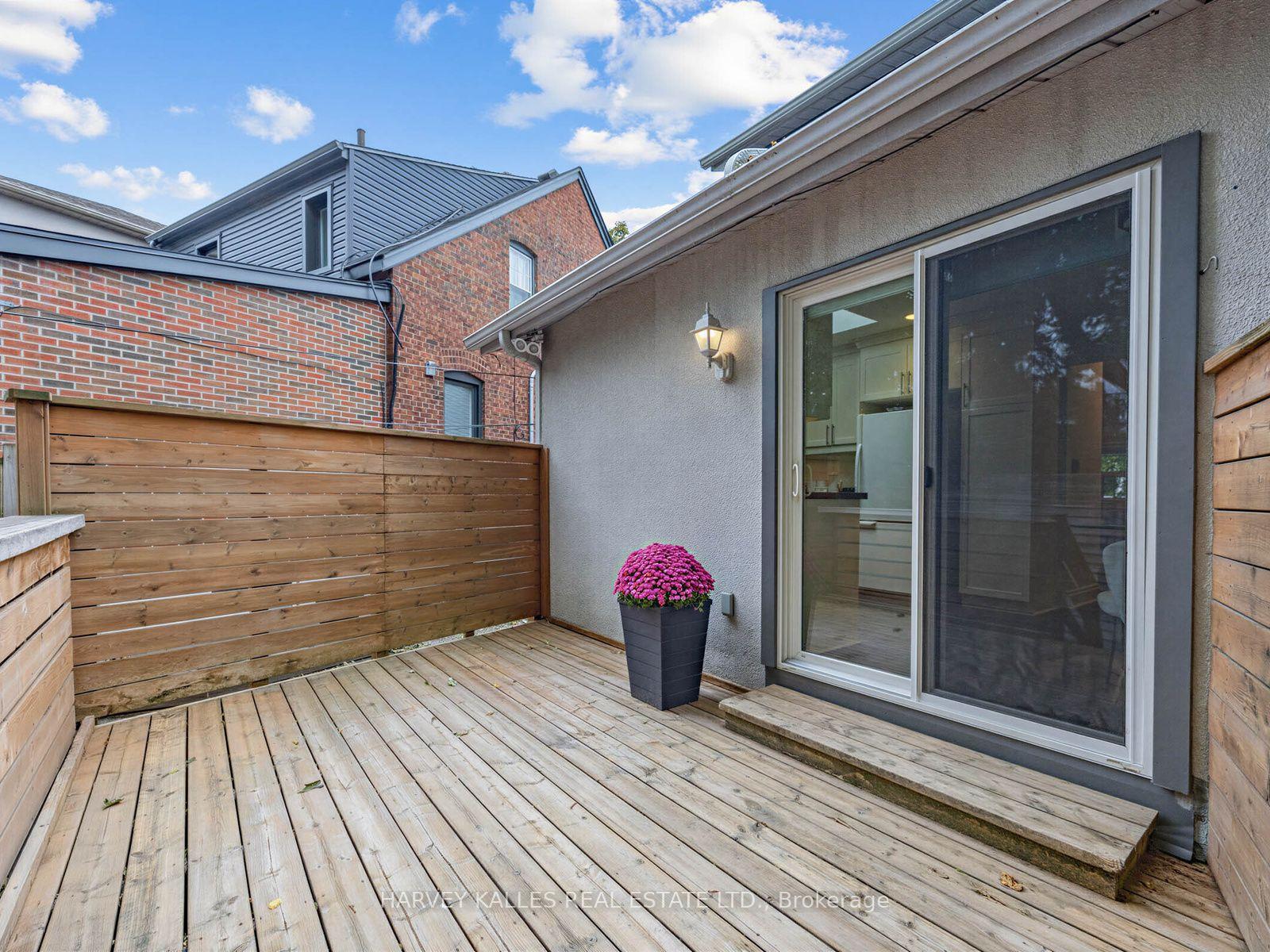 Photo 30 of 4 Kenrae Road, Toronto, Leaside — HOMEH