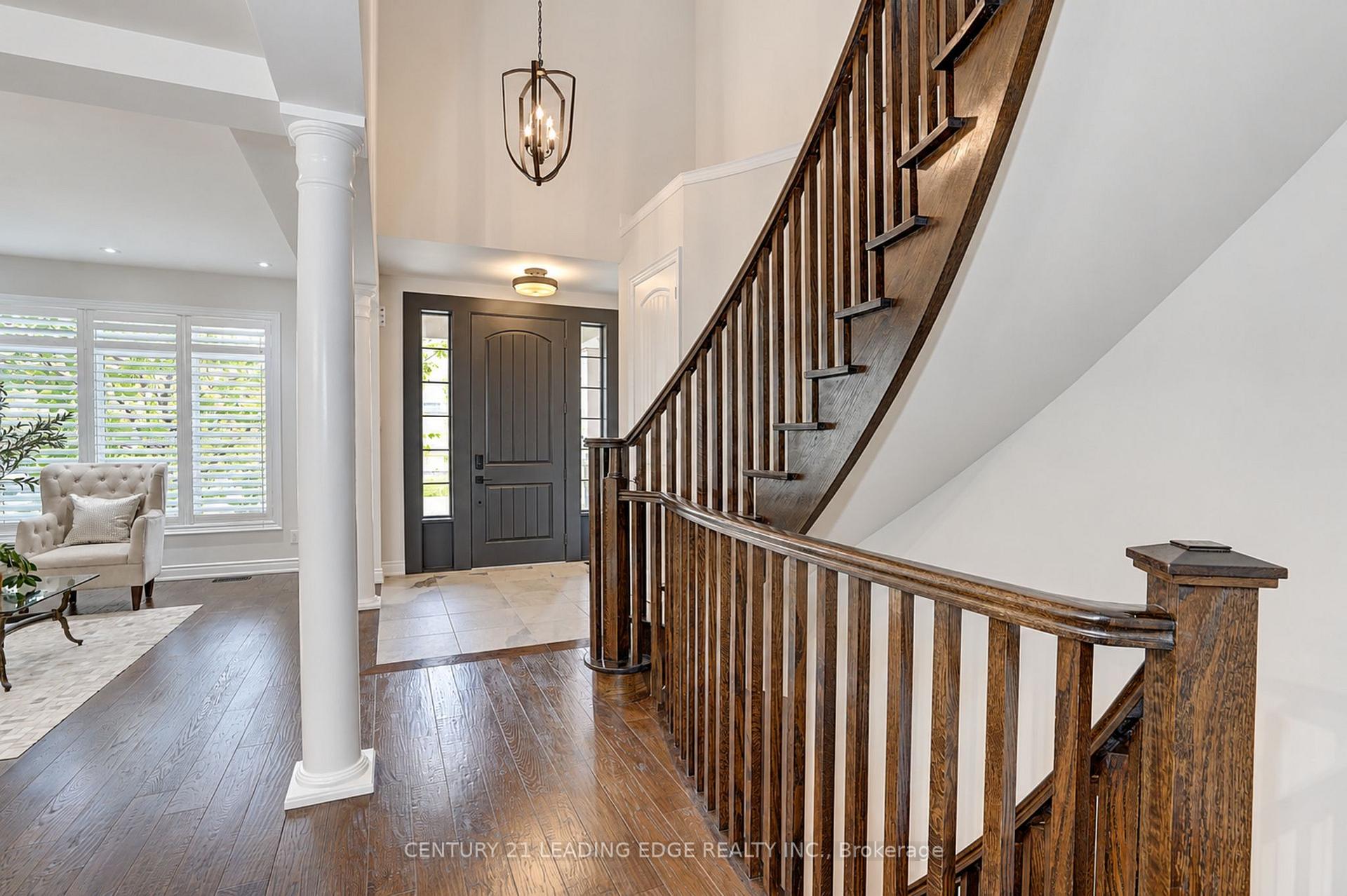 Photo 11 of 18 Pheasant Drive, Richmond Hill, Oak Ridges — HOMEH